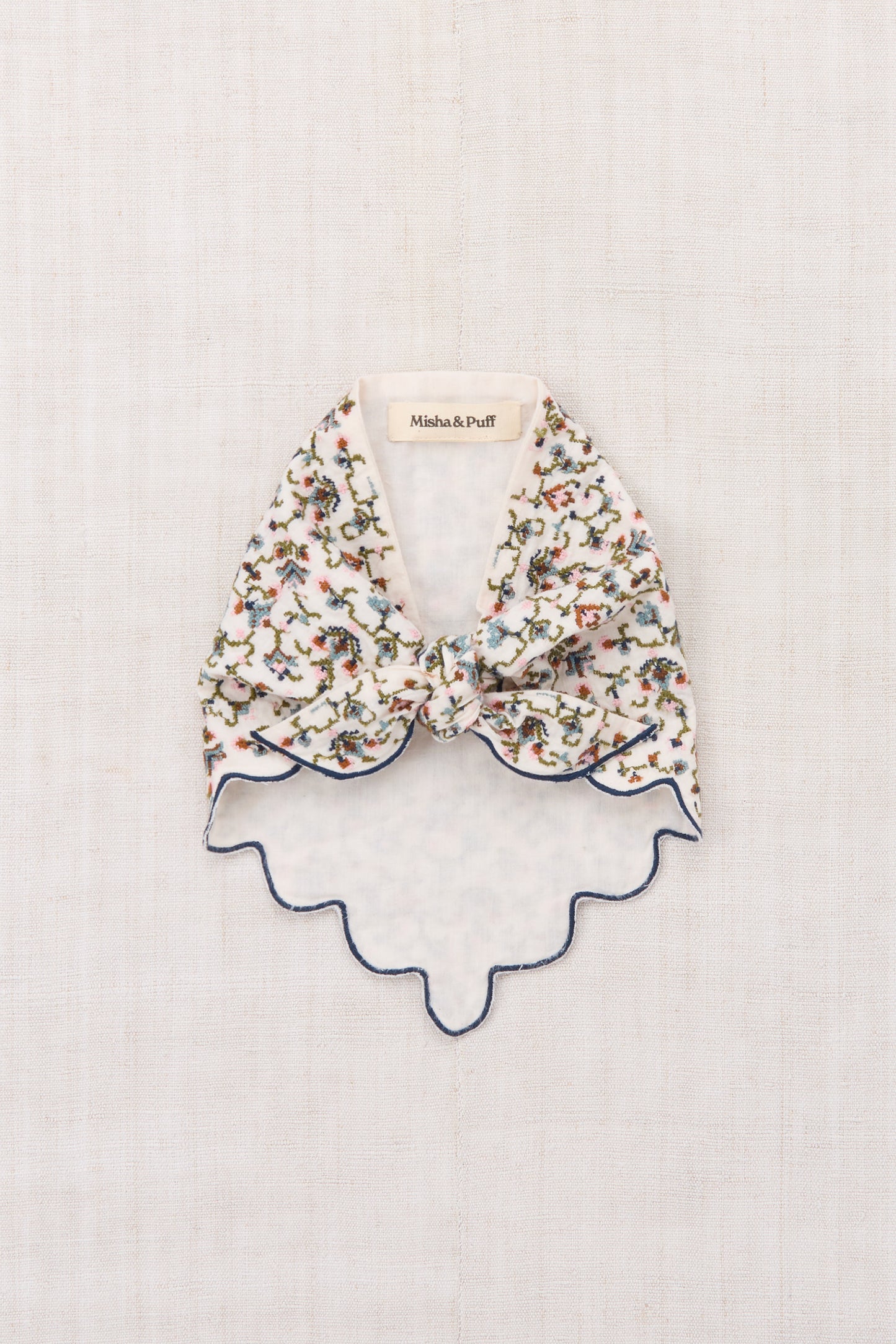 Embroidered Scallop Scarf - String