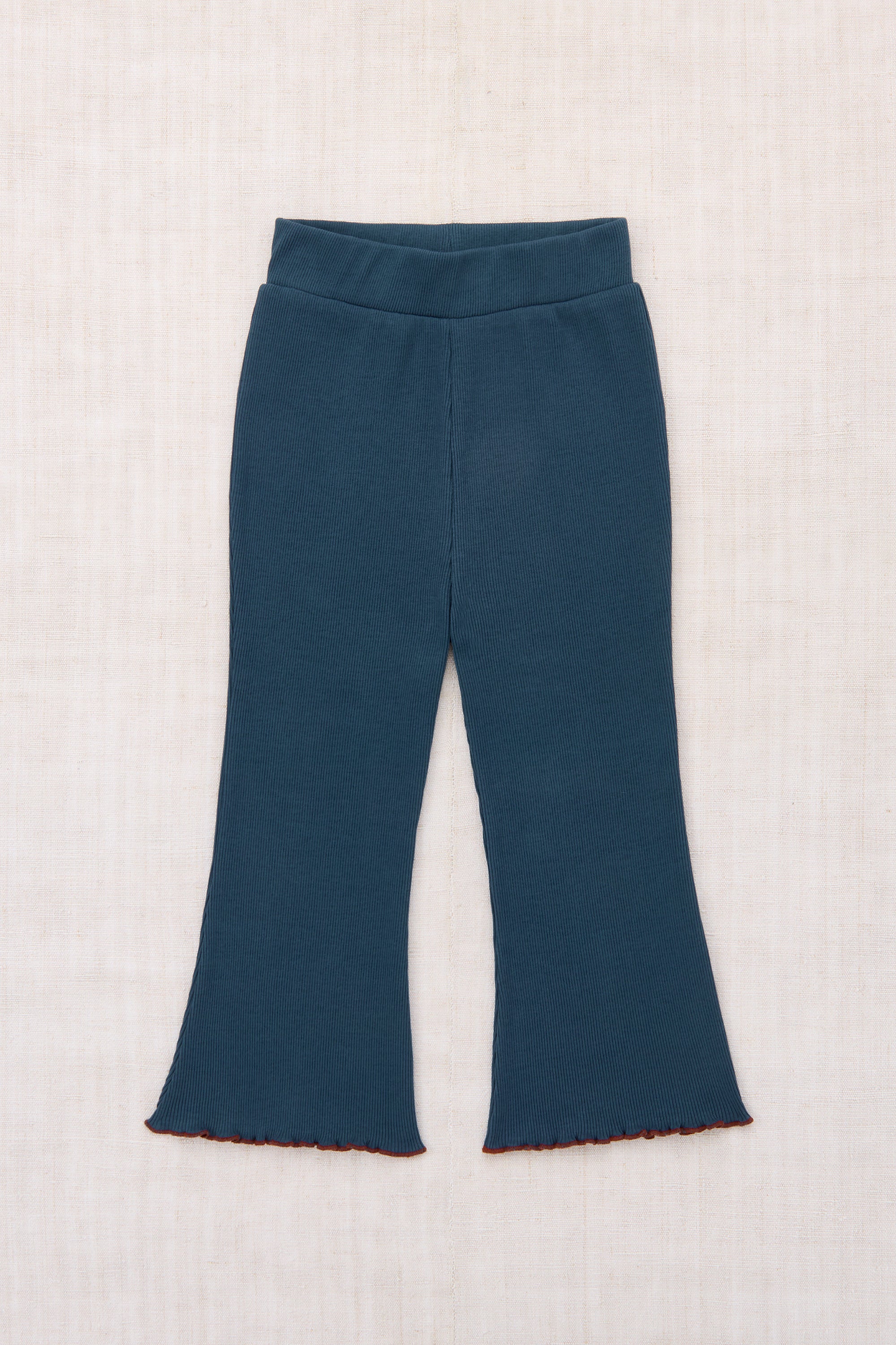 Lizzie Pant – Misha & Puff