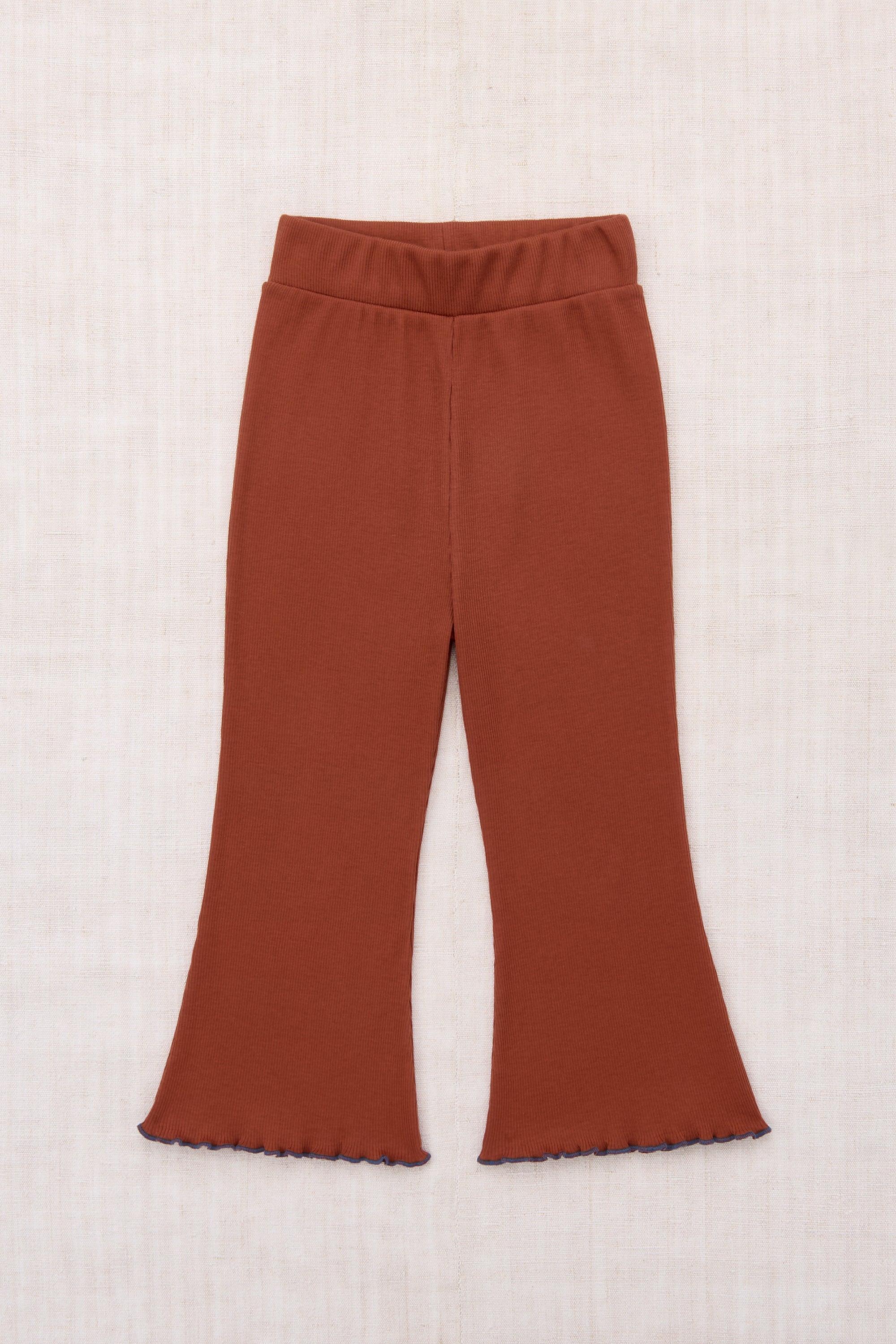 Lizzie Pant – Misha & Puff