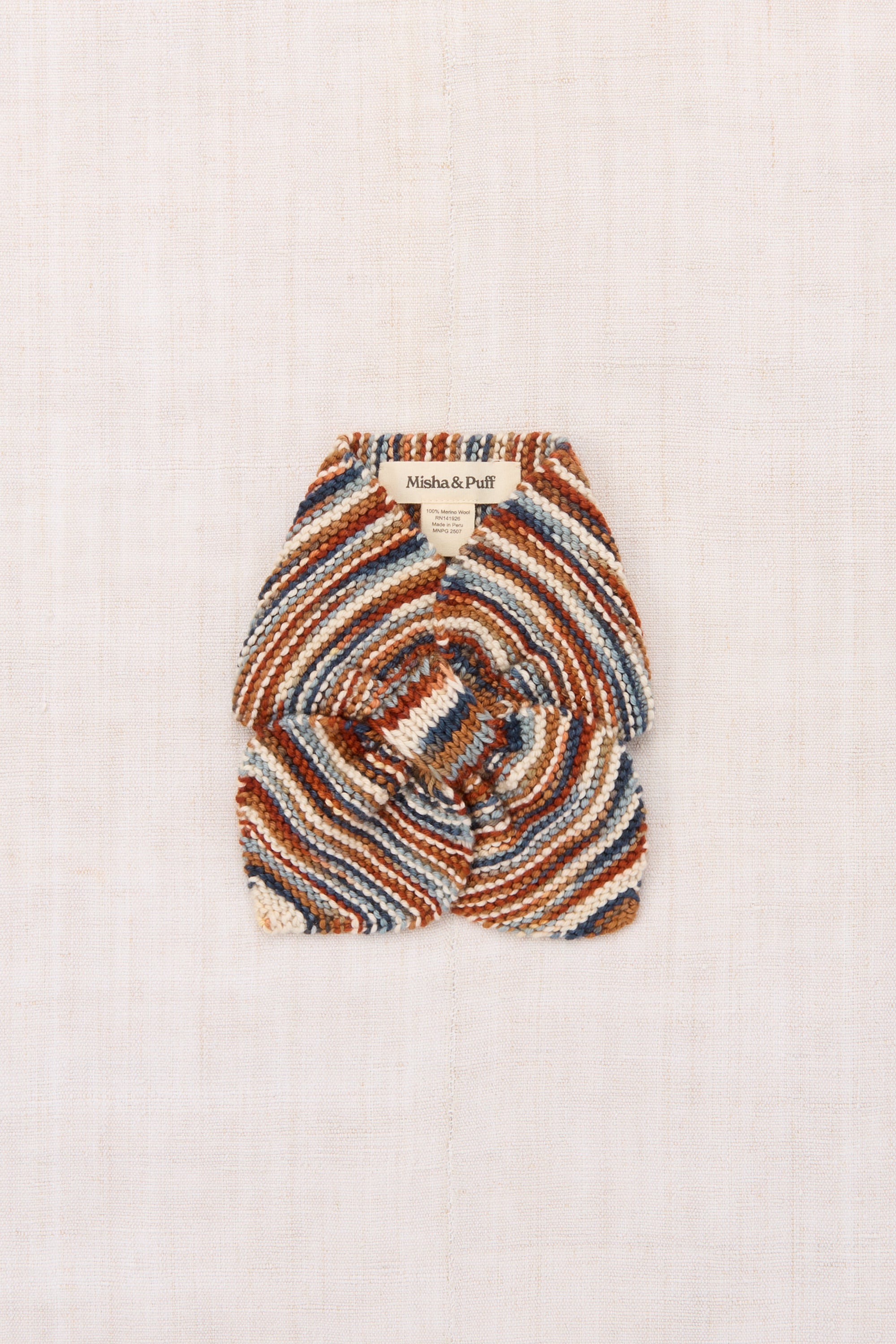 Sledding Scarf – Misha & Puff