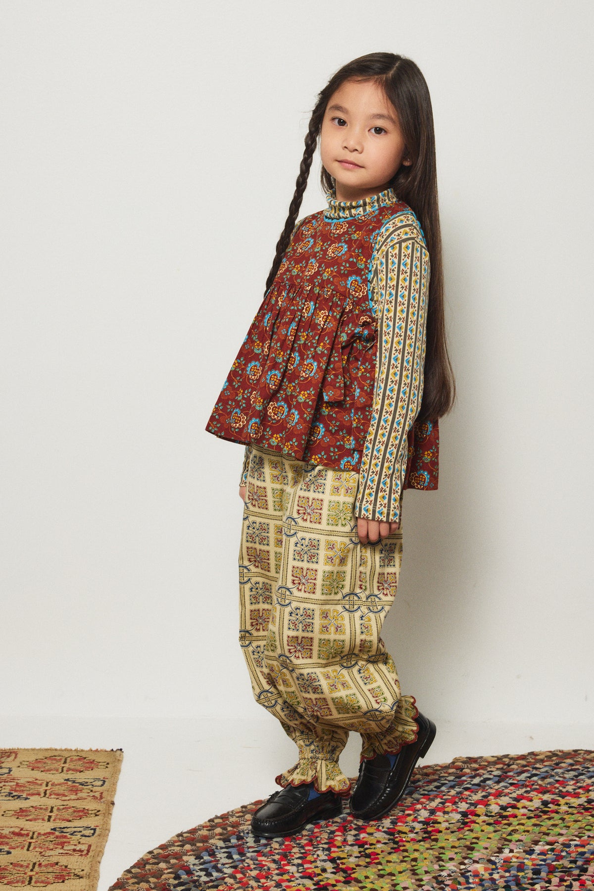 Zuzu Pant - Alabaster Canterbury