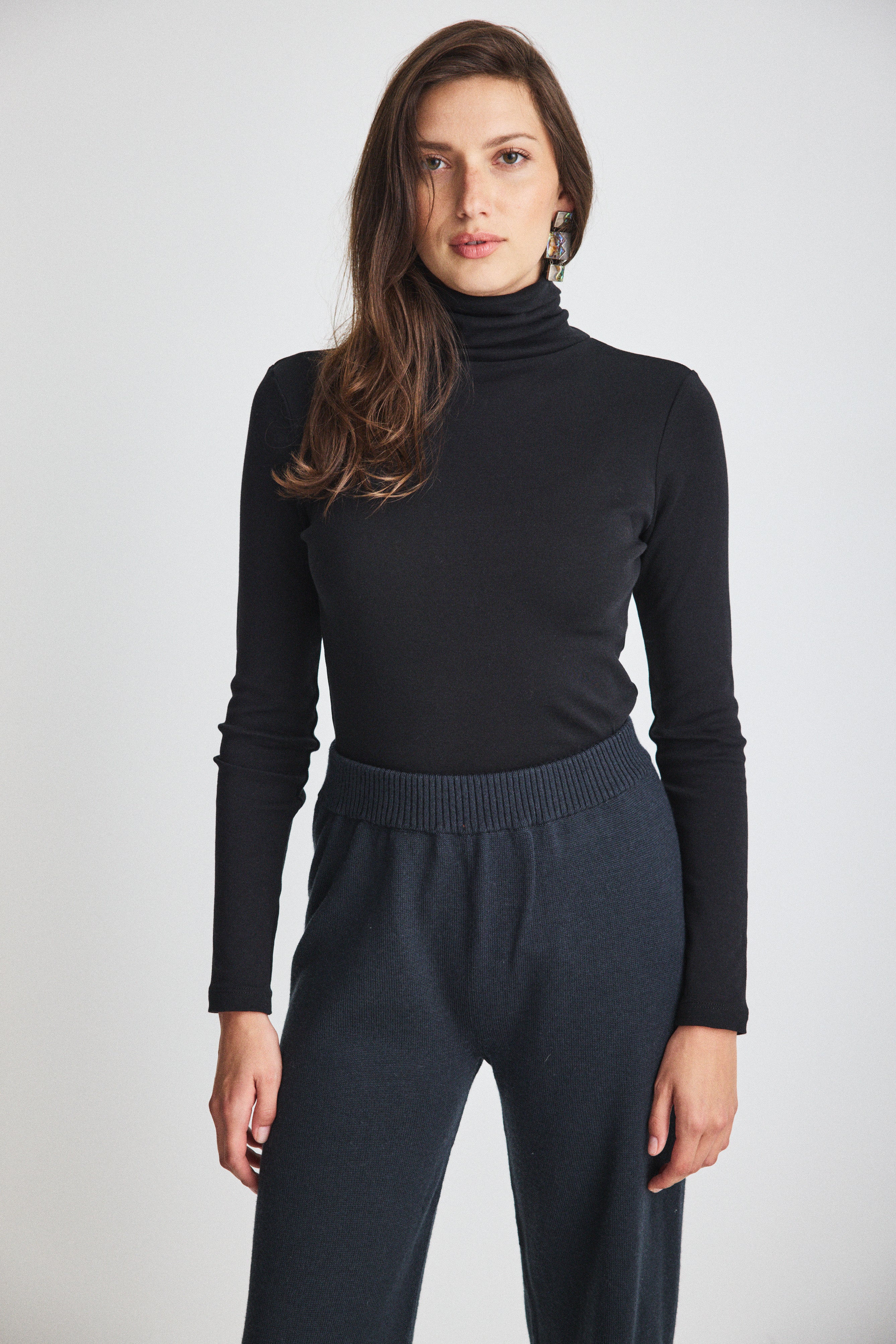 Turtleneck Sweater – Misha & Puff