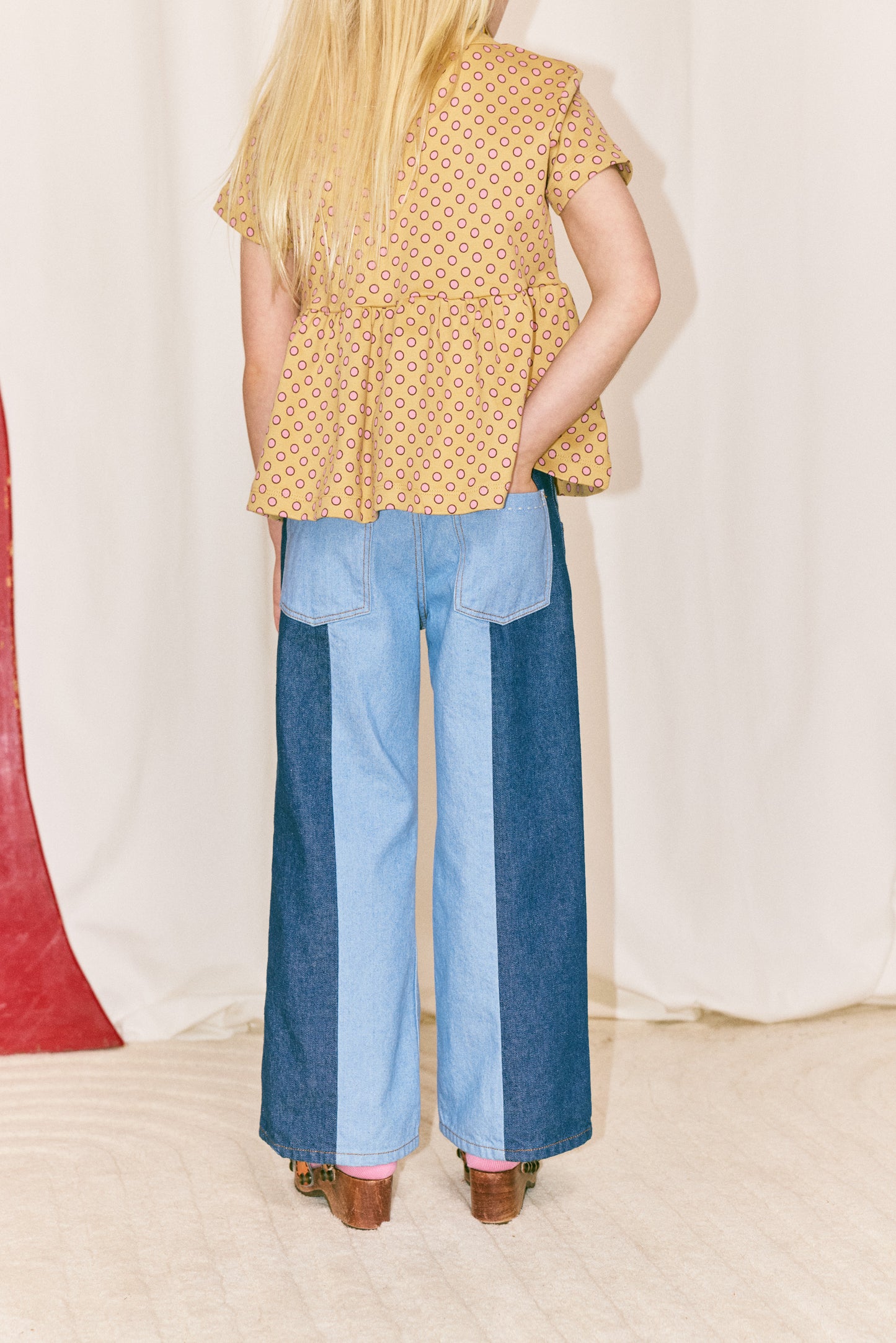 Slim Flared Jeans