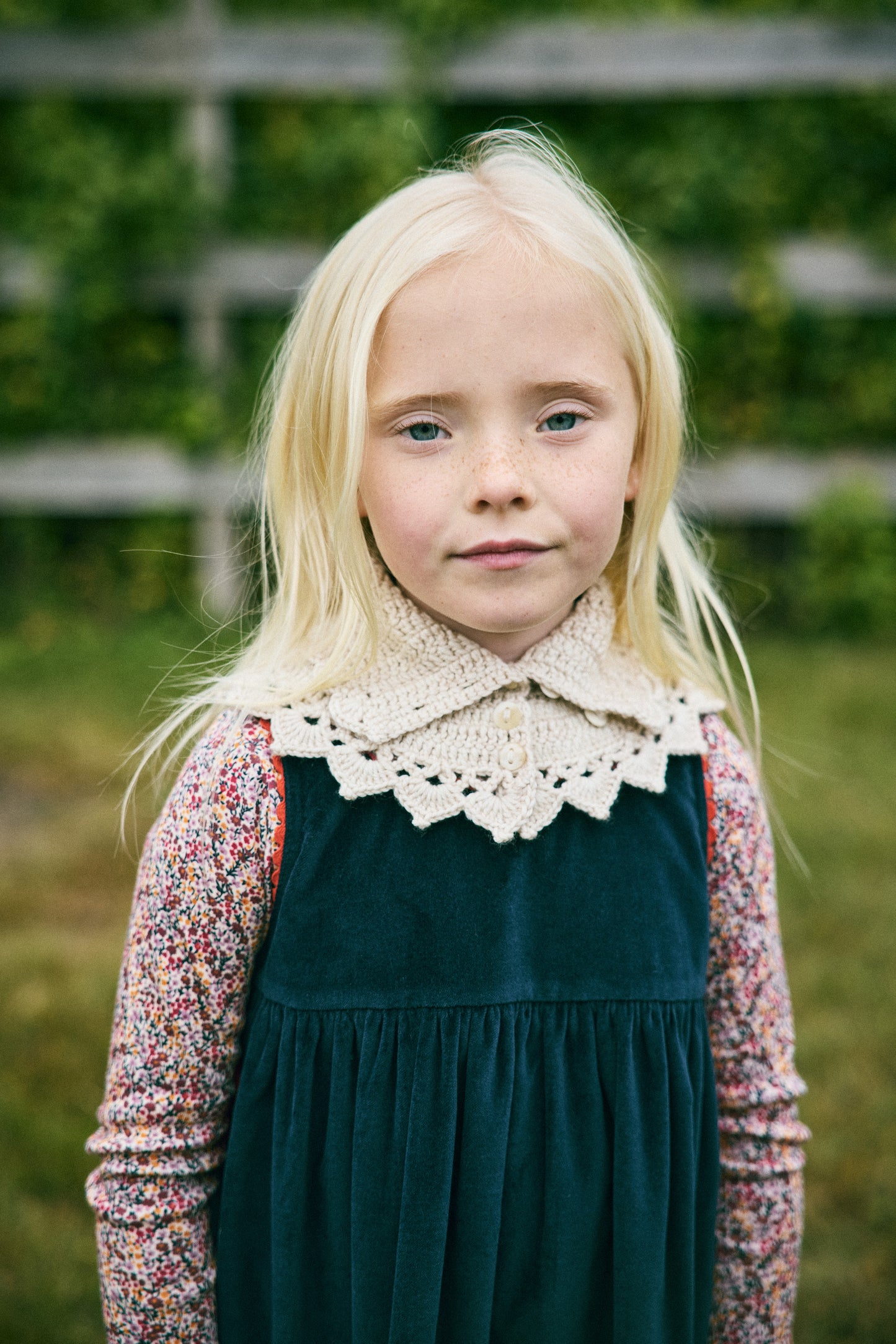 Crochet Button Collar