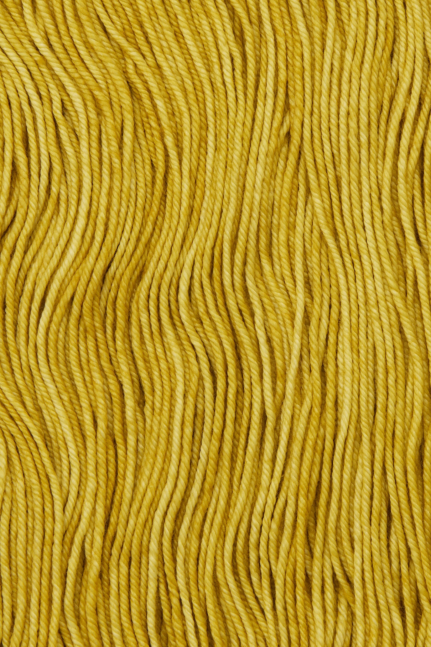 Yarn Skein – Misha & Puff