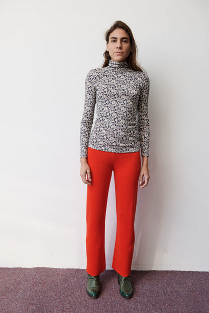 Izzy Pant