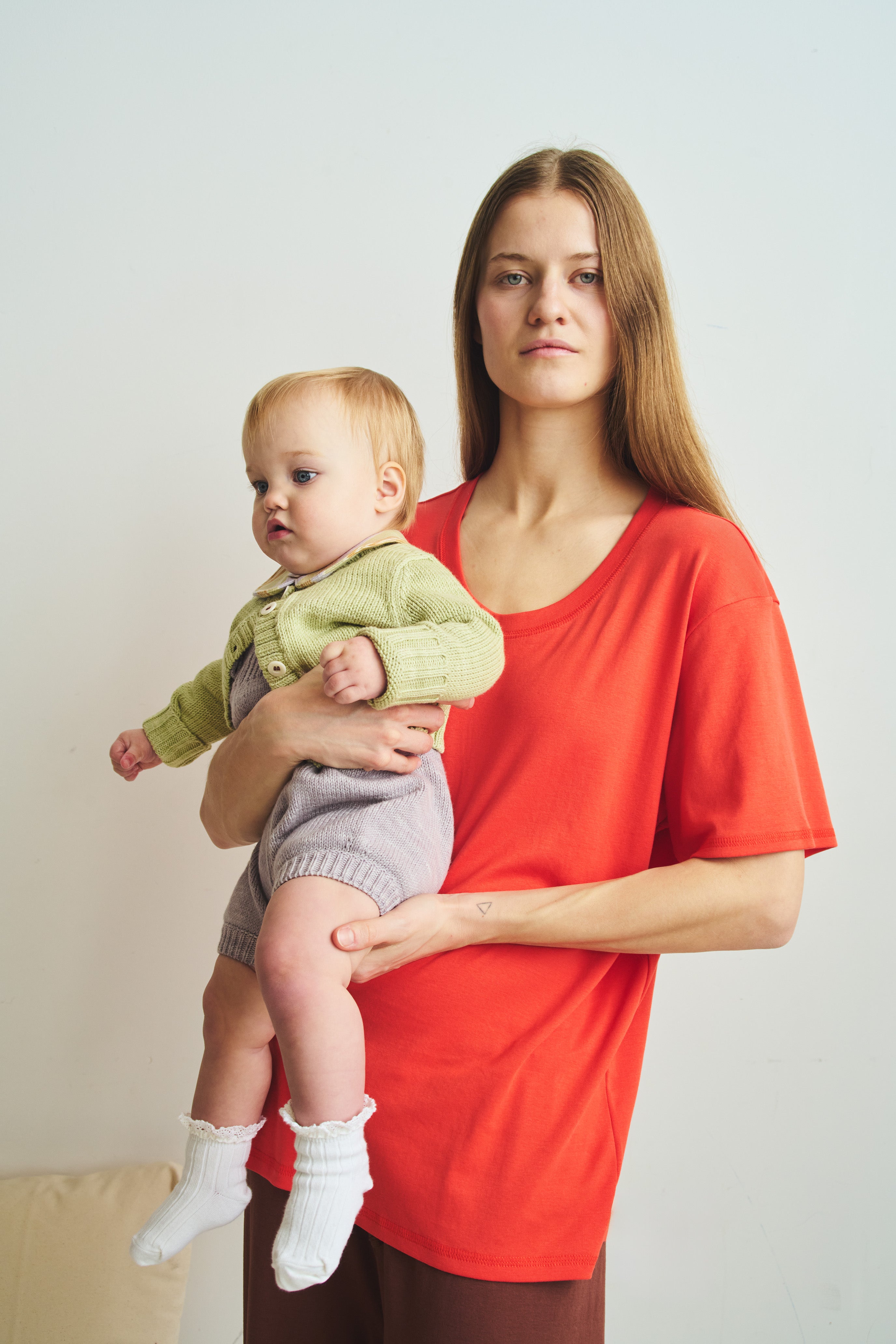 Neel Tee – Misha & Puff