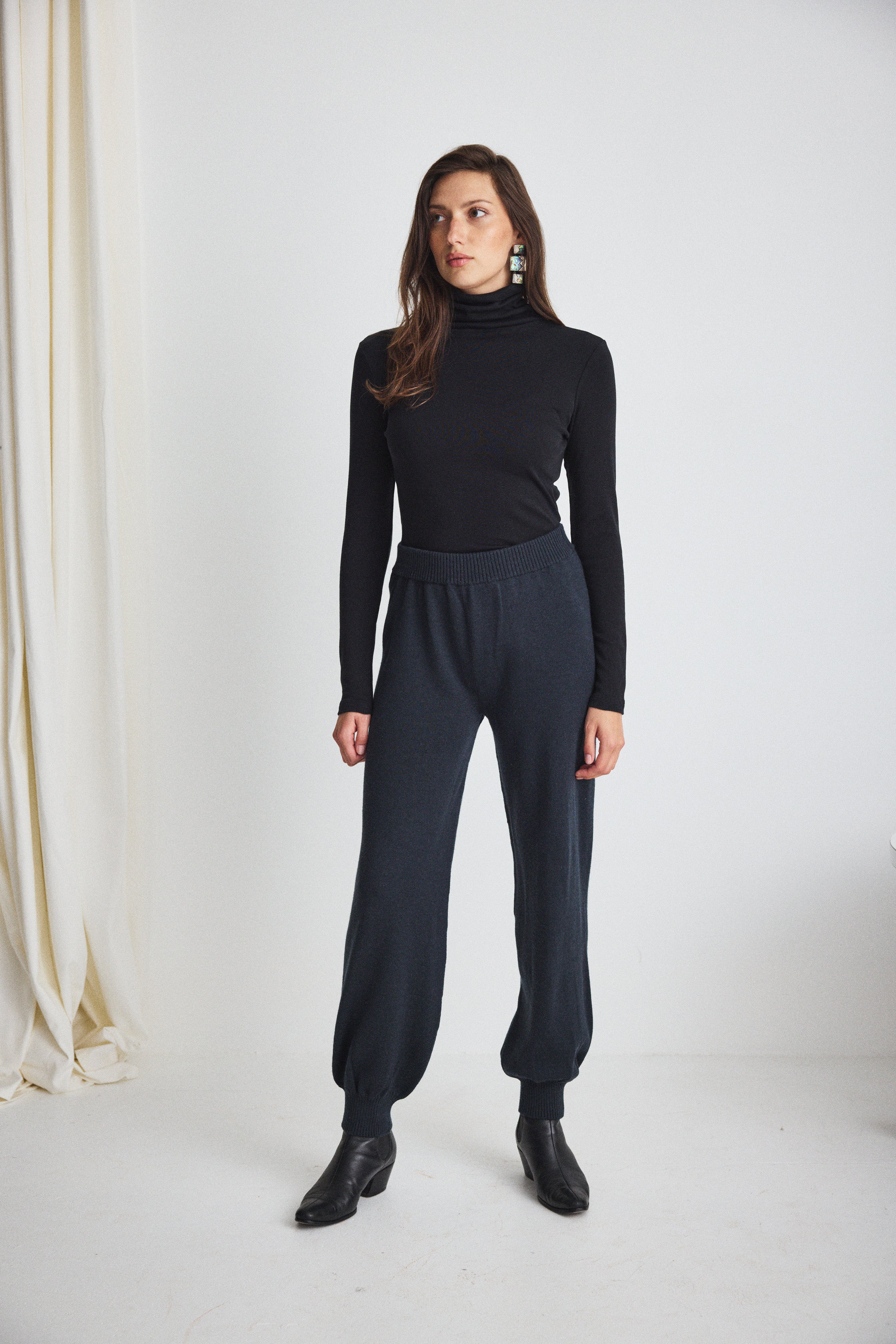 Turtleneck – Misha & Puff