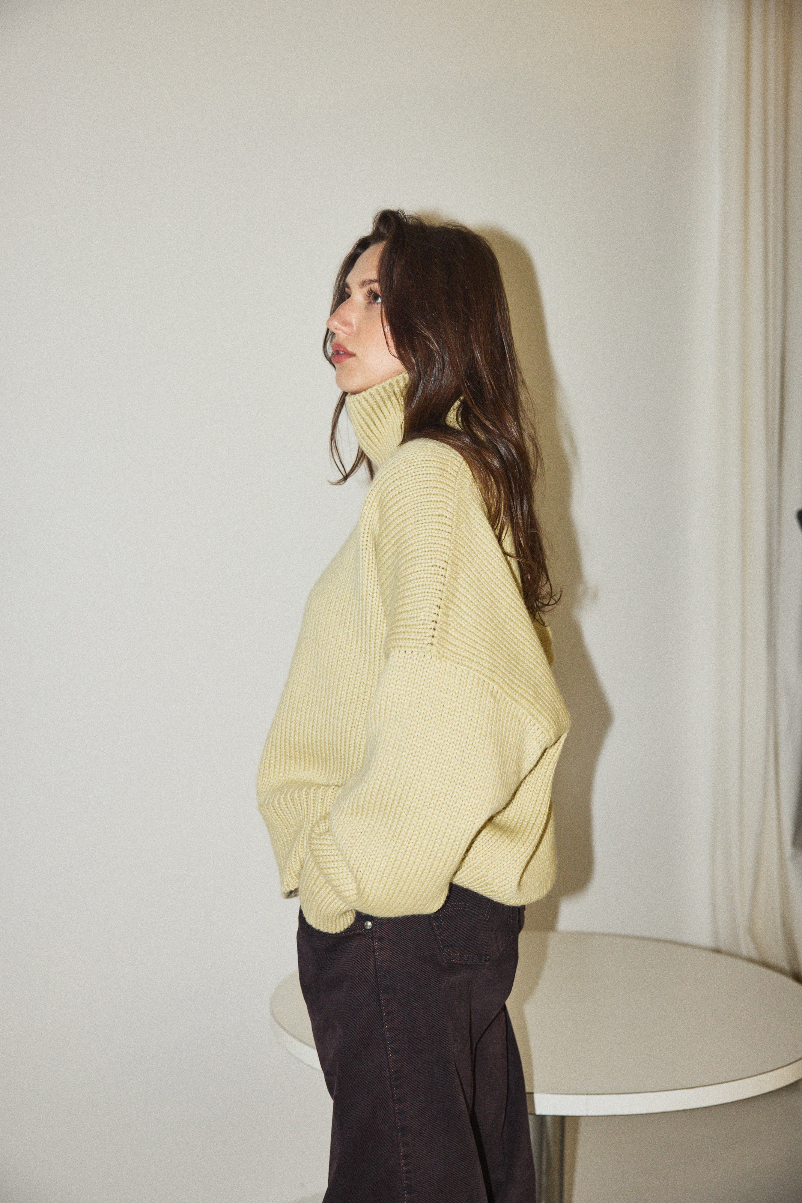 【美品】misha&puff Turtleneck lattice Turtleneck Sweater – Misha & Puff