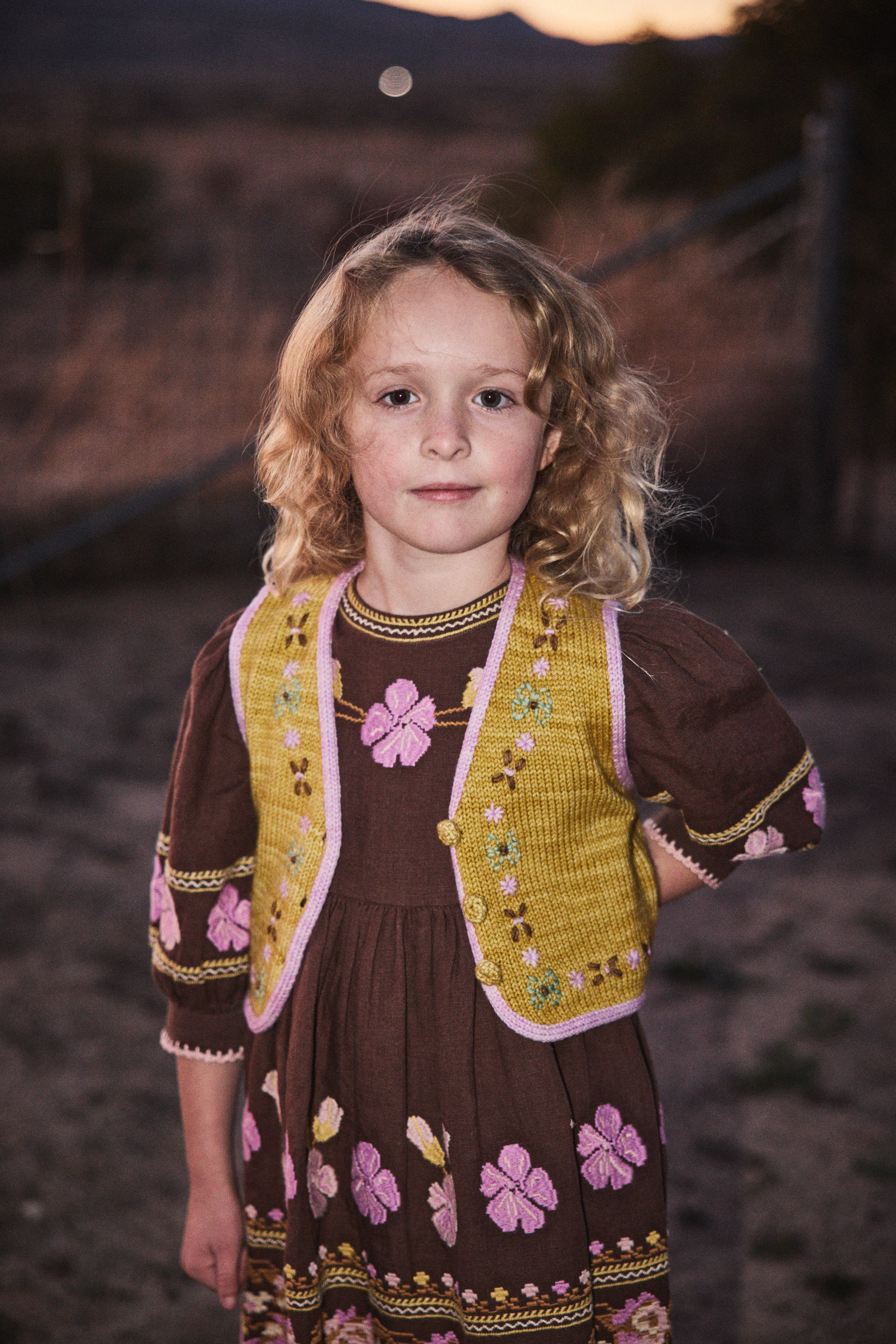 Floret Fernando Vest – Misha & Puff