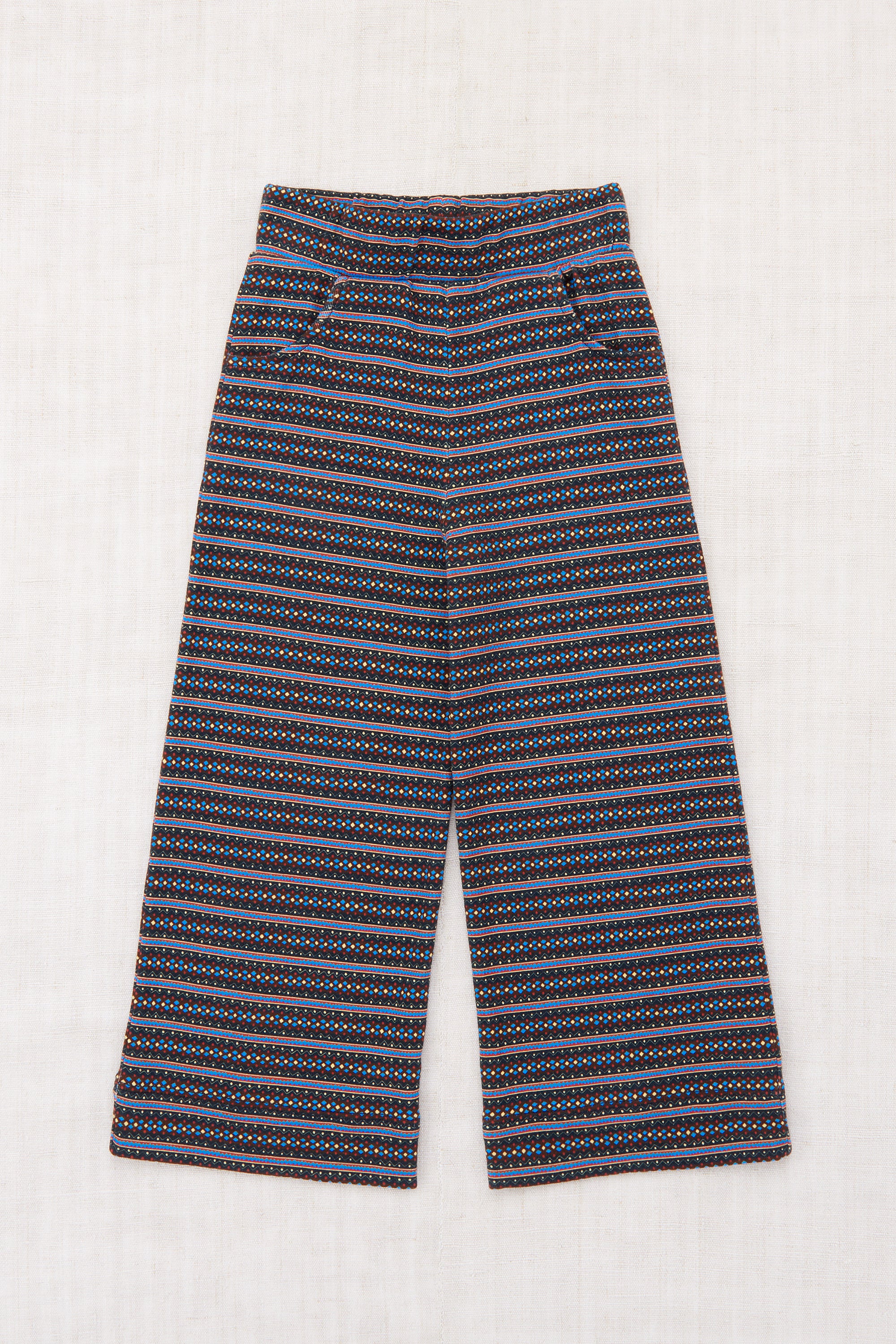 A-Pant – Misha & Puff