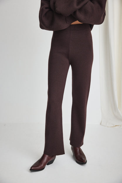 Izzy Pant