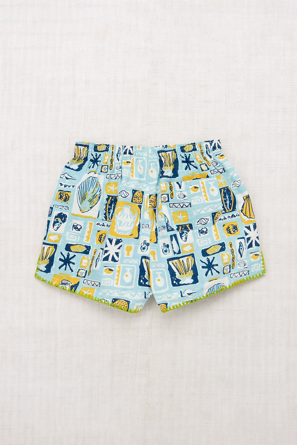 Traveler Short