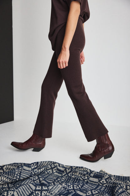 Izzy Pant