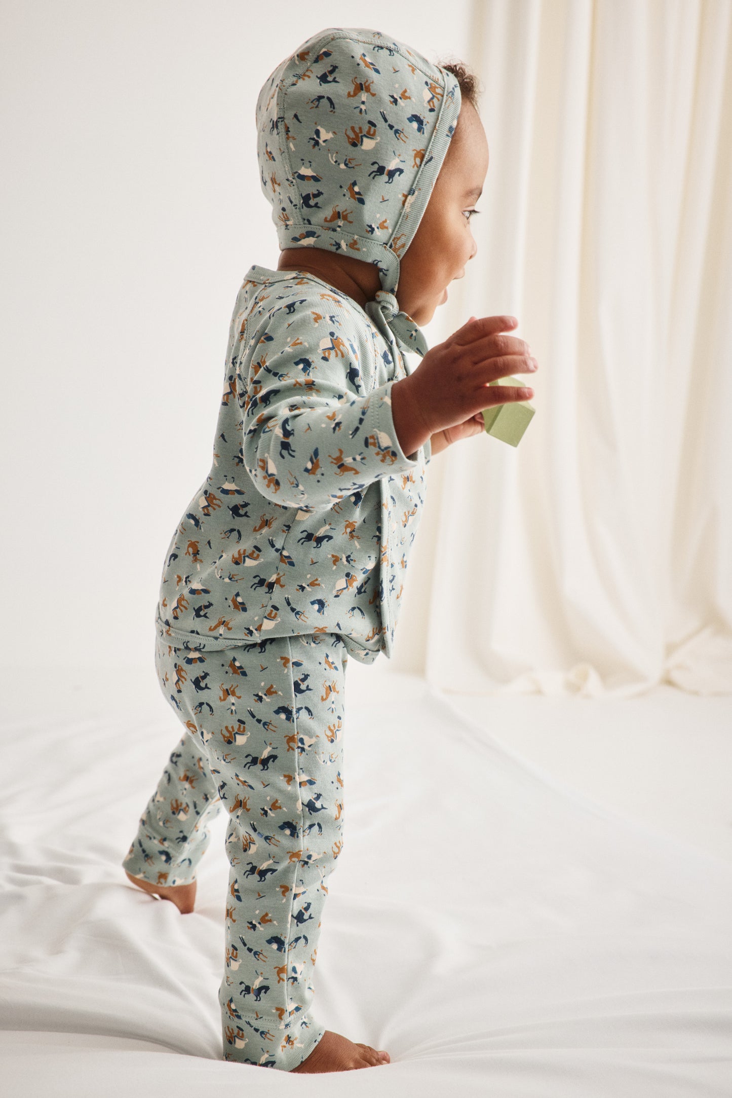 Baby Bonnet - Onsen Circus