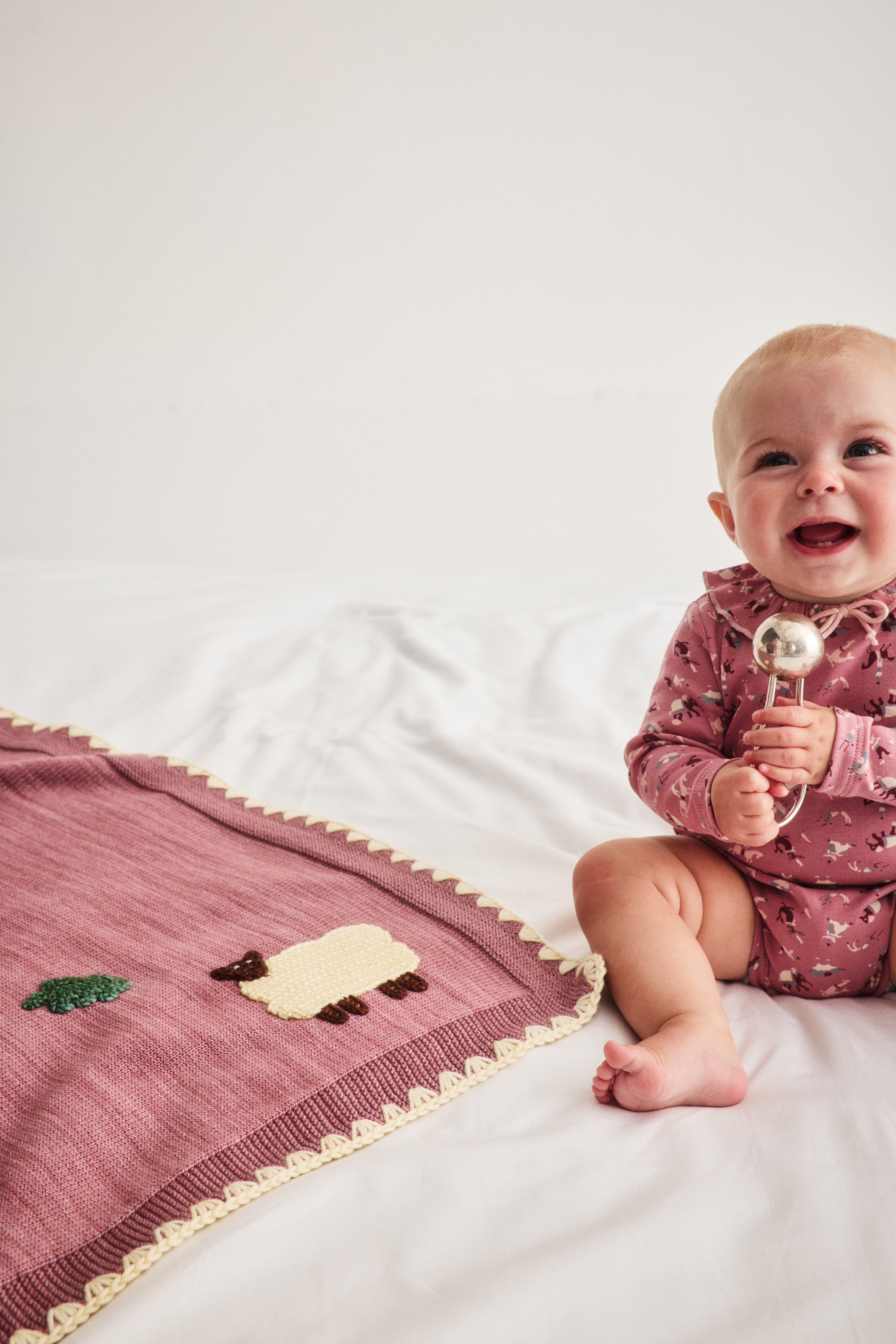 Blankets & Quilts | Misha & Puff