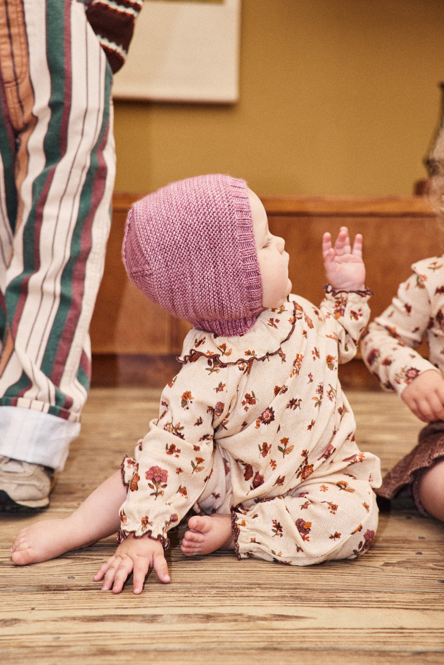 Baby Pierrot Onesie - String/Antique Rose Holyoke Floral