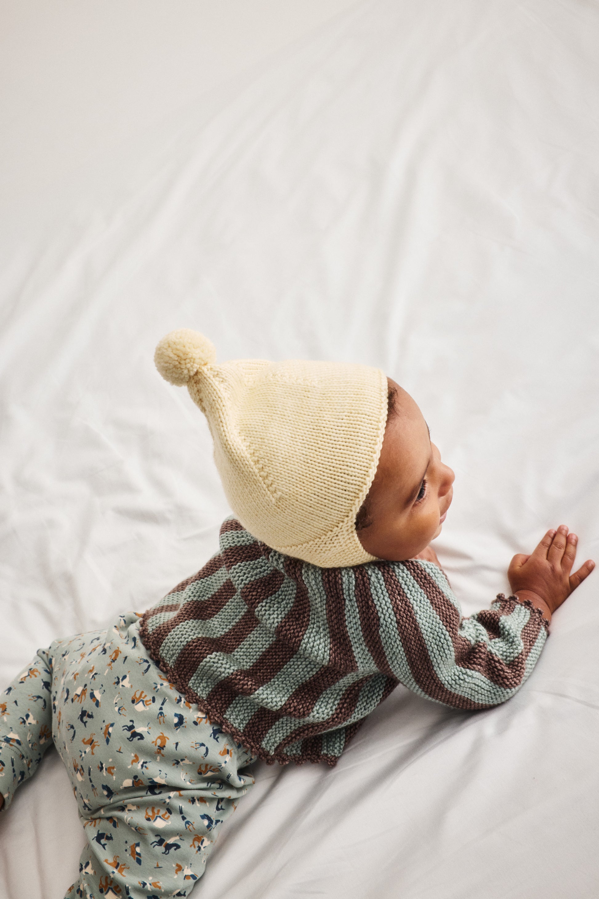 Baby Pointy Peak Hat - Shortbread