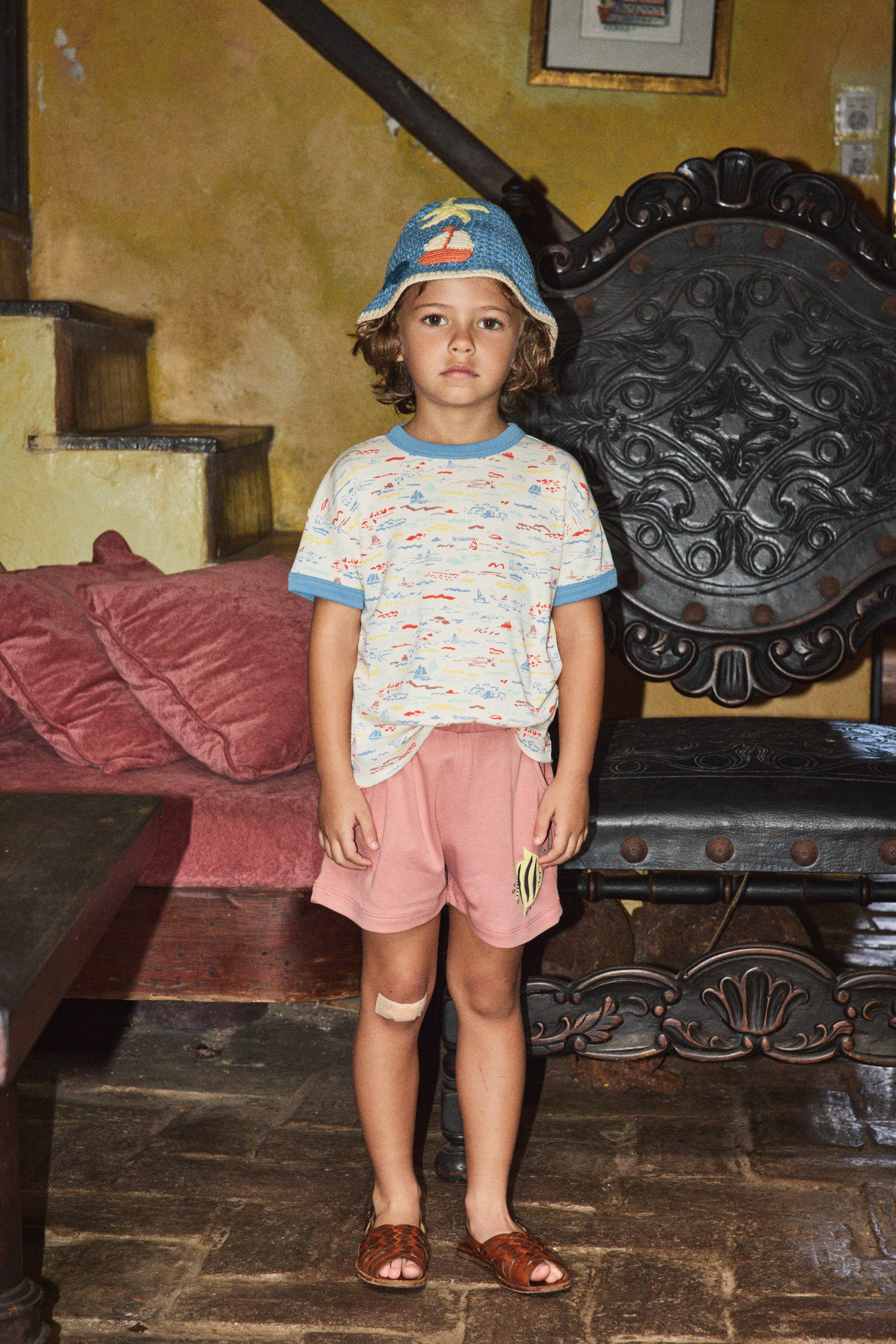 Crewneck Tee – Misha & Puff