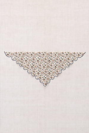 Embroidered Scallop Scarf - String
