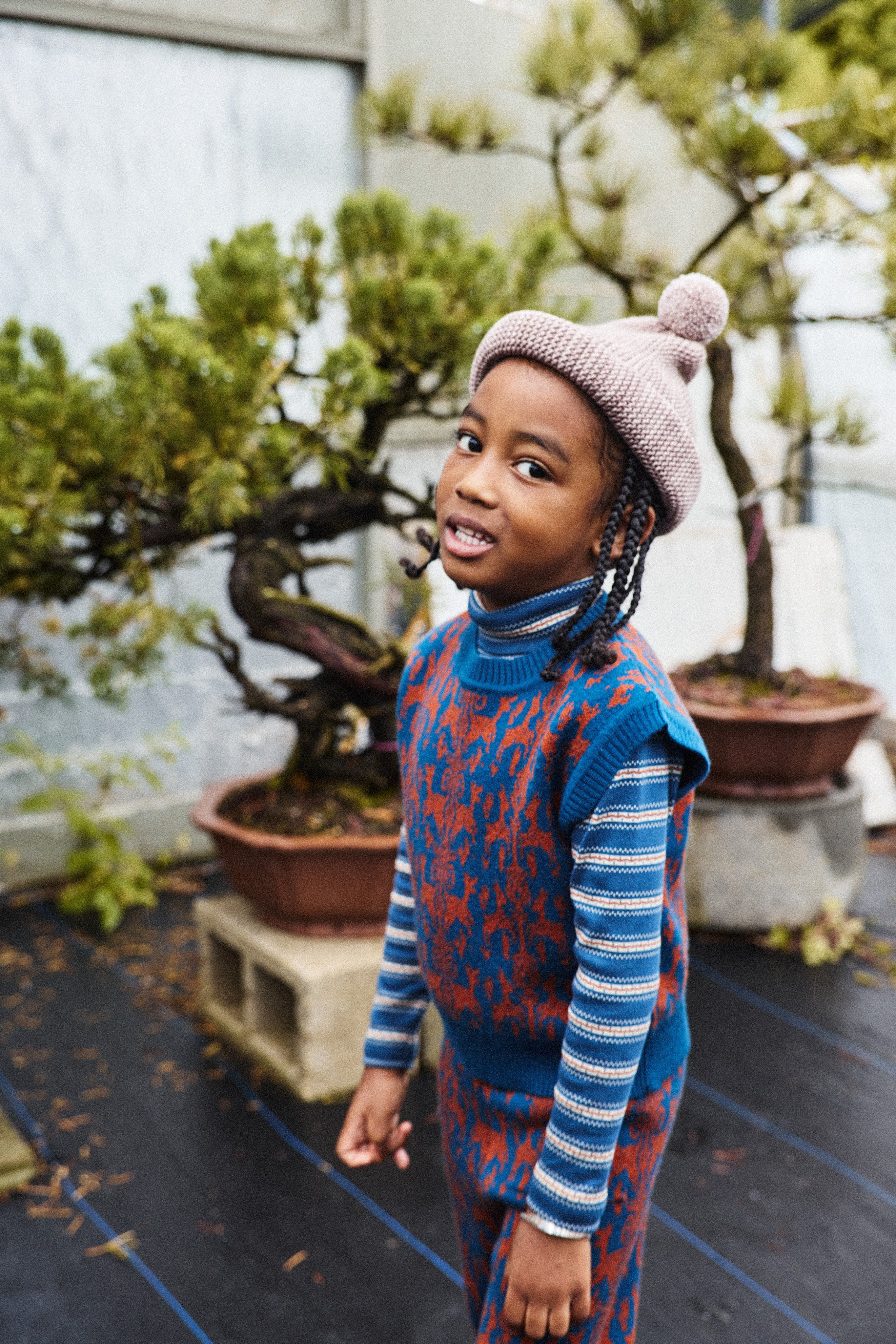 Garter Hat – Misha & Puff