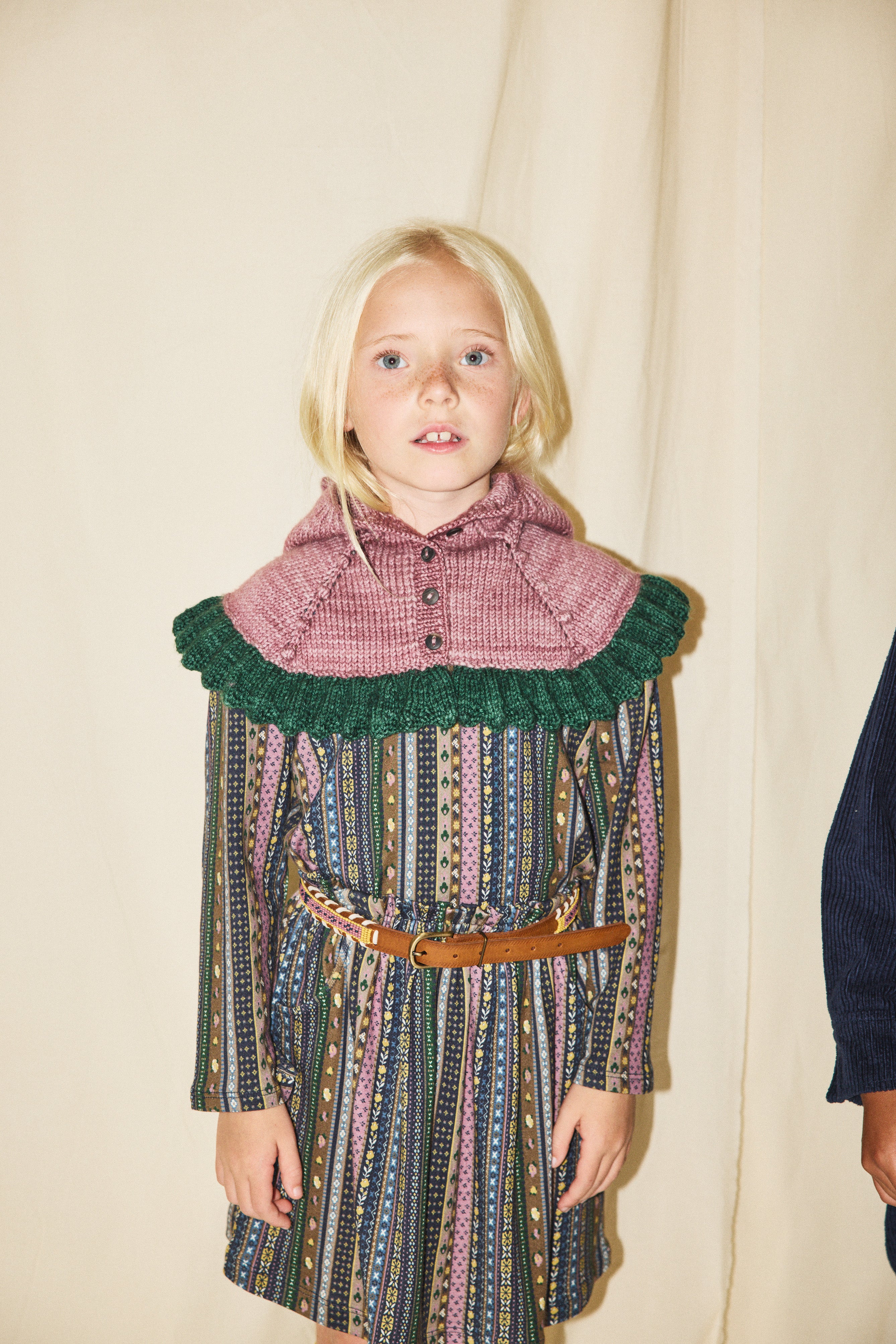 Ruffle Capelet – Misha & Puff