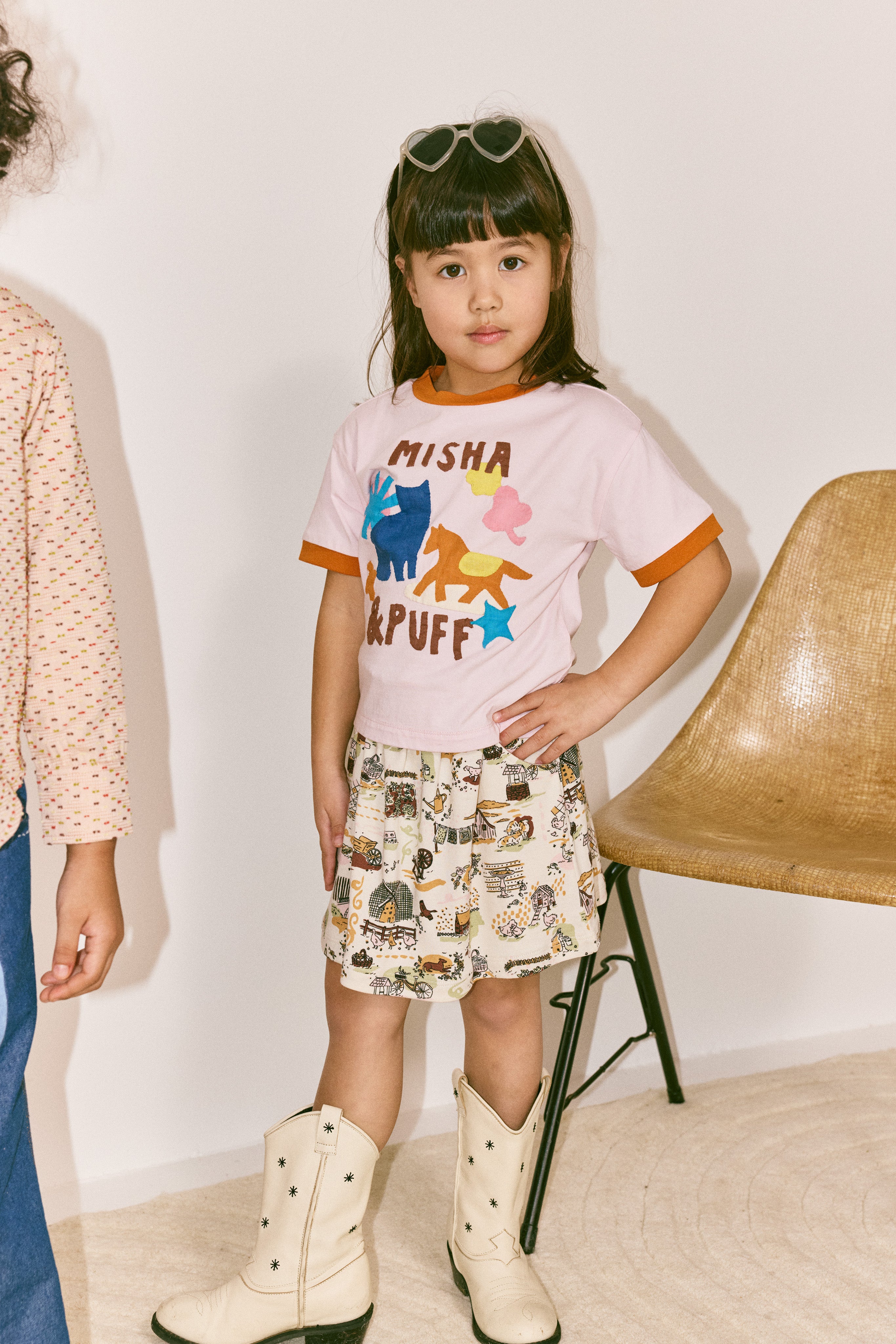 Pasture Appliqué Tee – Misha & Puff