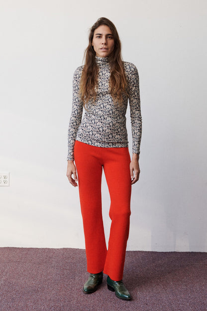 Izzy Pant