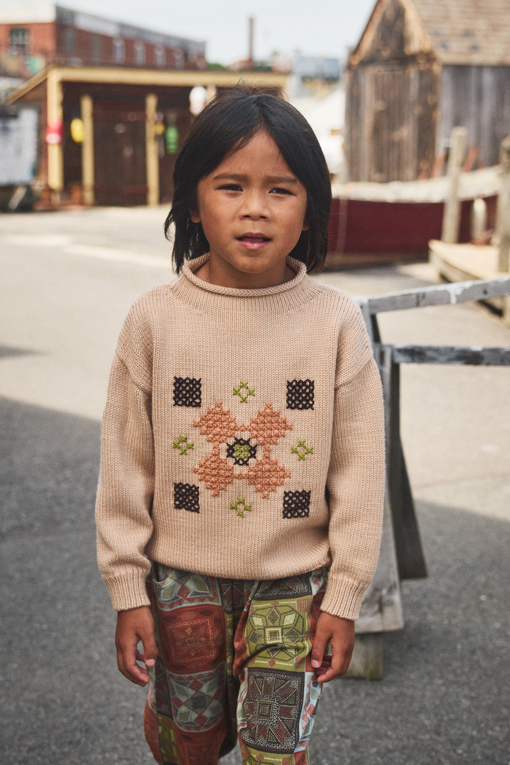 Cross Stitch Simple Sweater – Misha & Puff