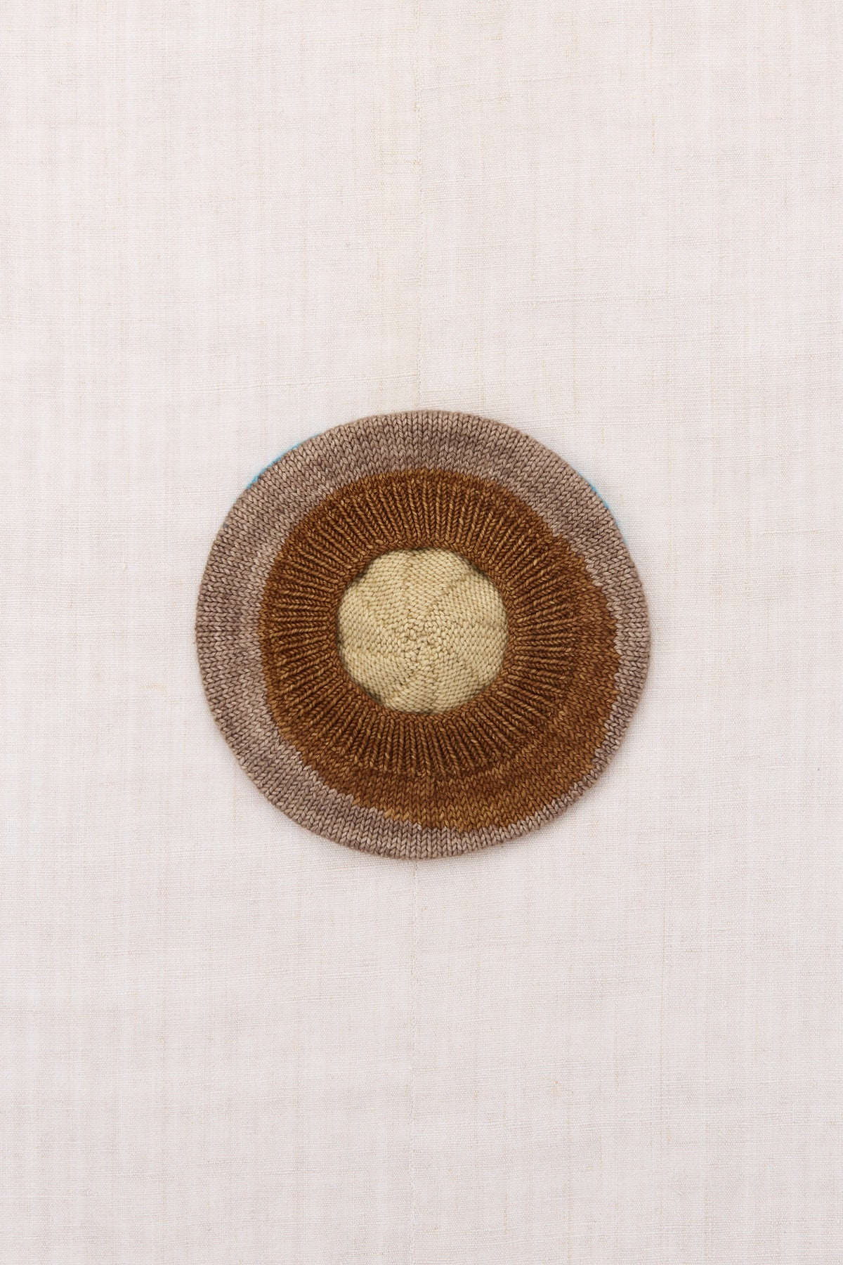 Landscape Tam - Alabaster