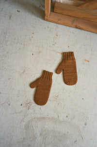 Mittens - Nutmeg