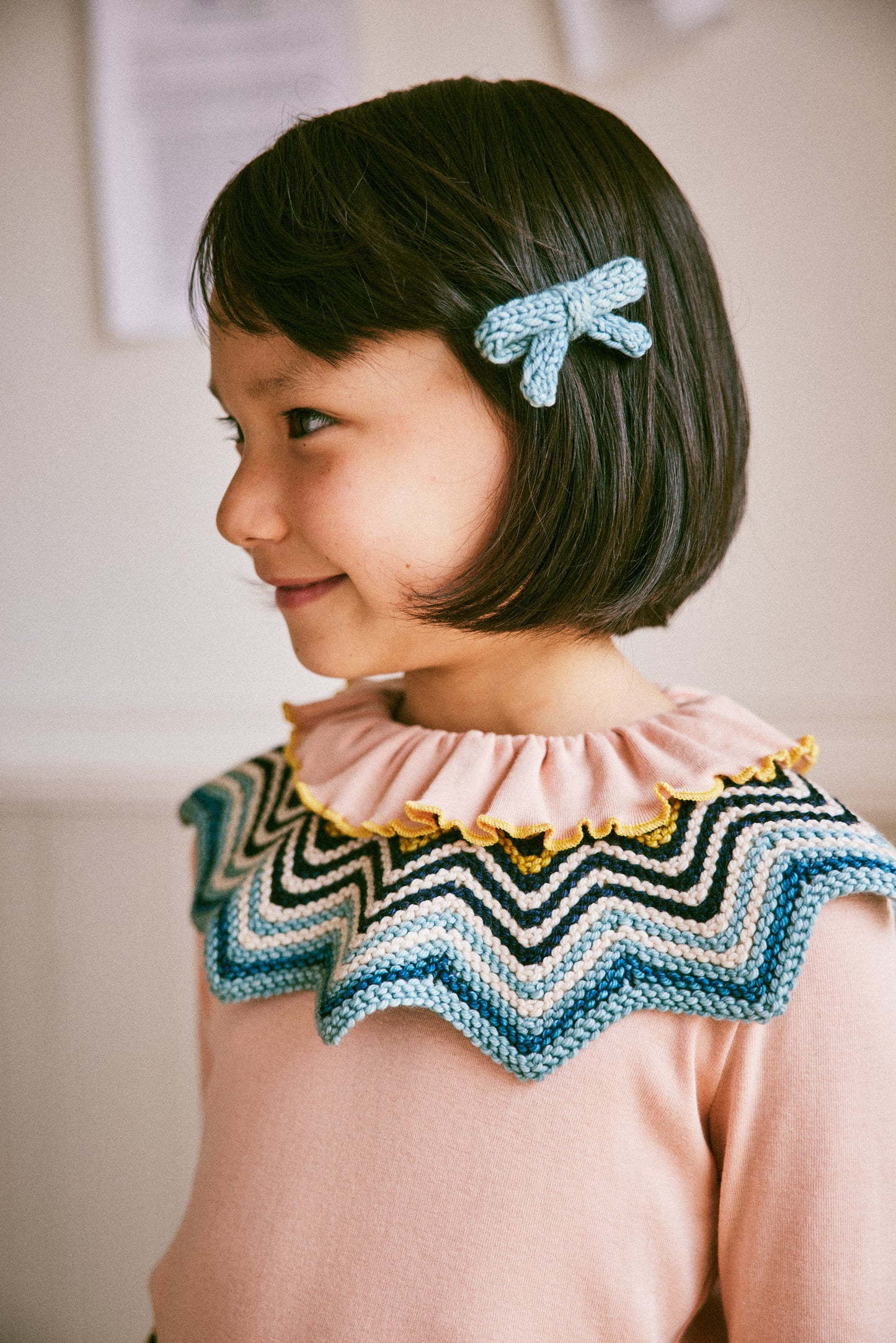 Parlor Chevron Collar