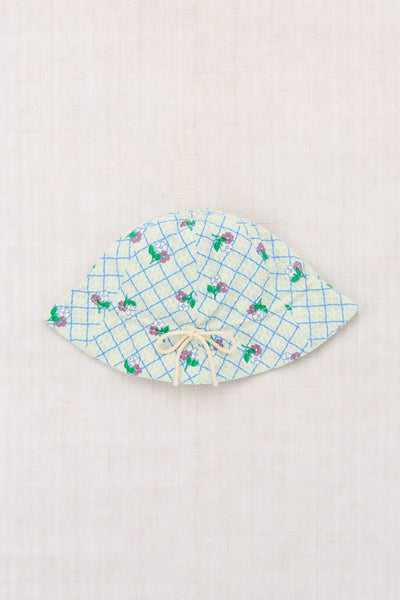 Seersucker Picnic Hat – Misha & Puff