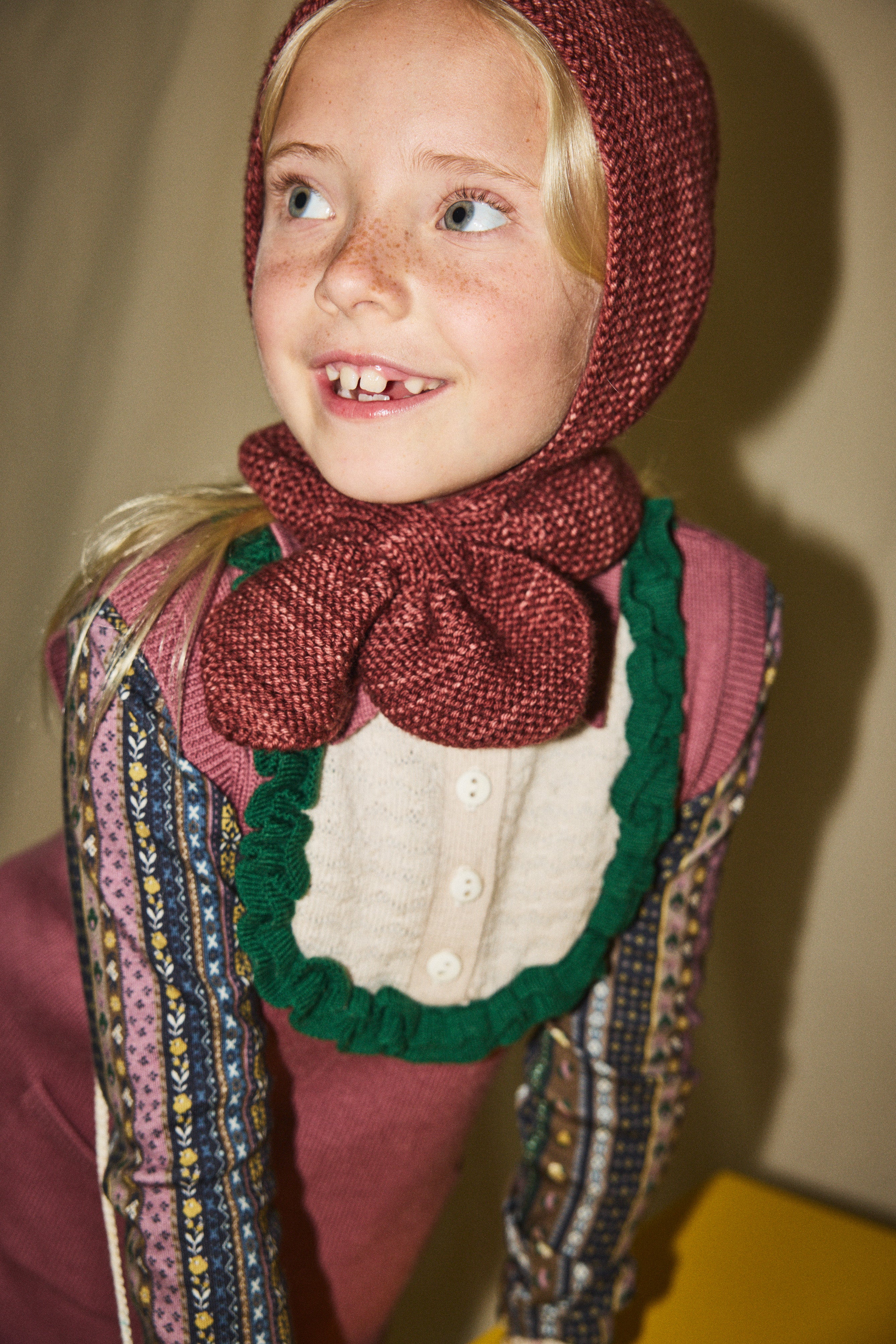 Sledding Hood – Misha & Puff