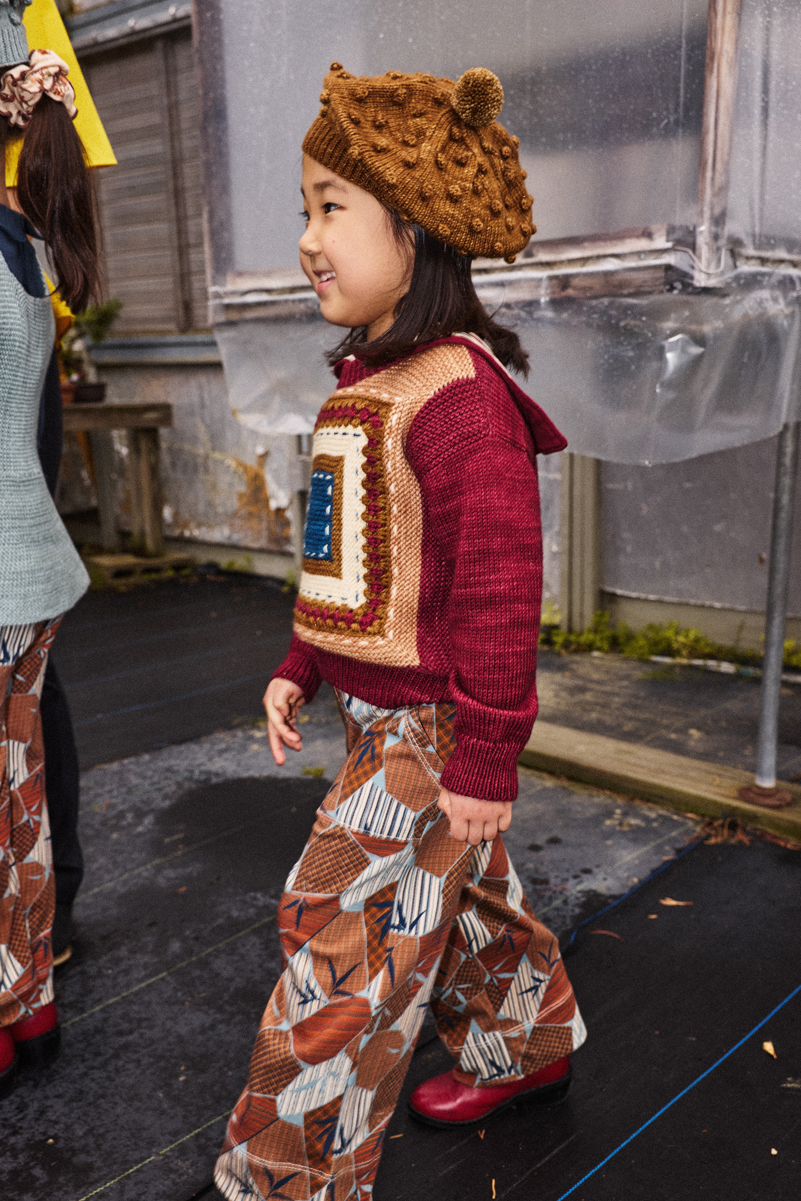 Running Stitch Sweater - Cambridge