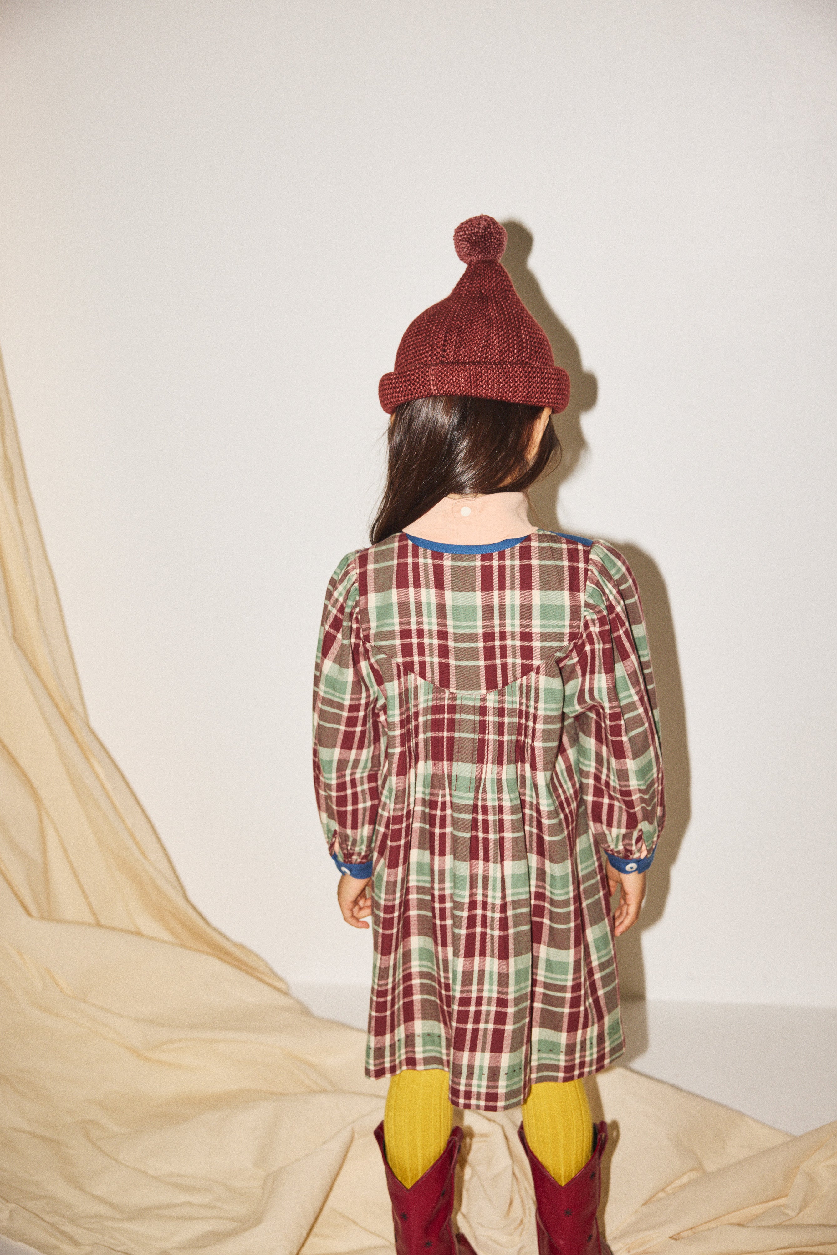Garter Hat – Misha & Puff
