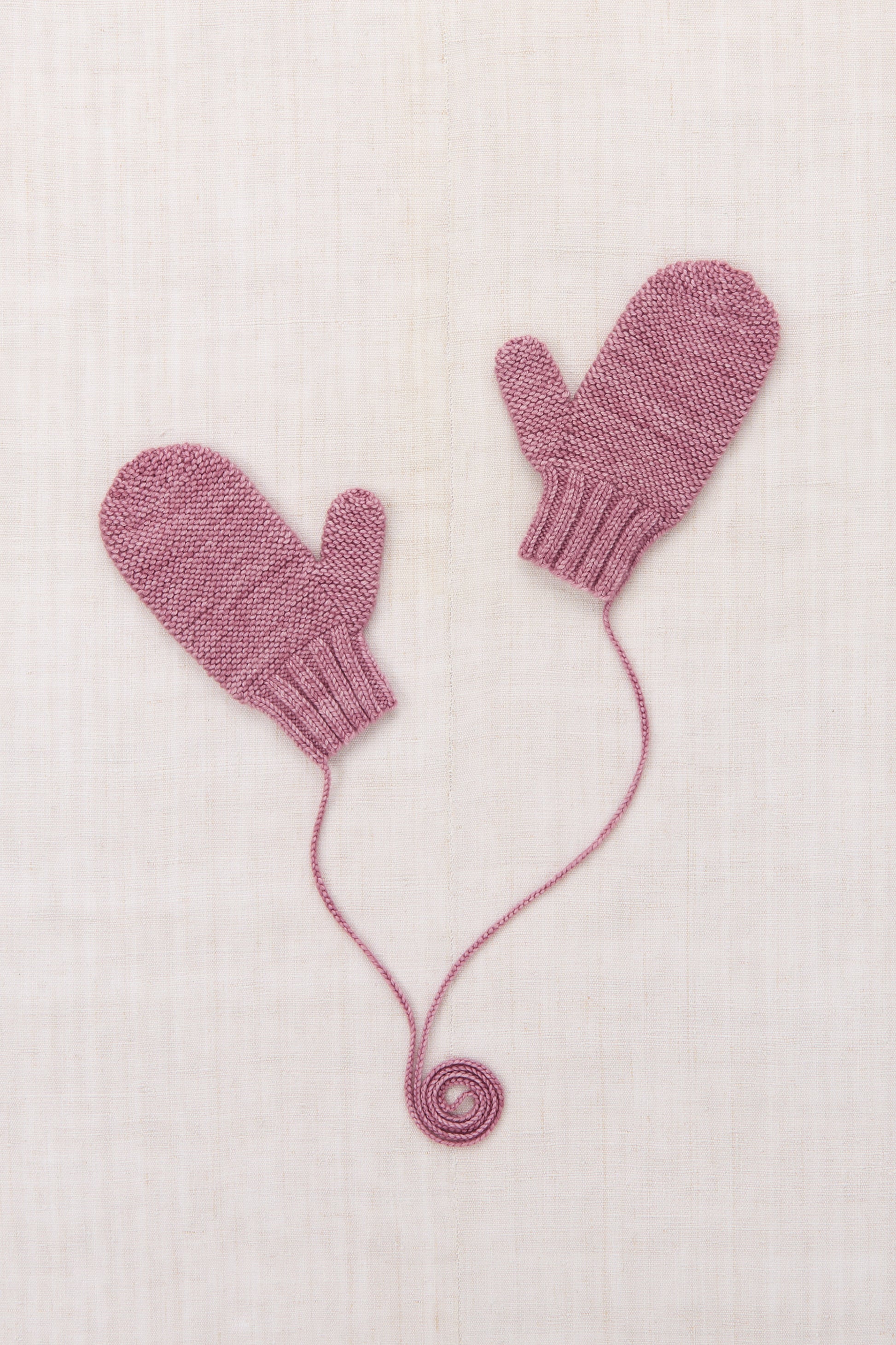 Safe Harbor Mittens - Antique Rose