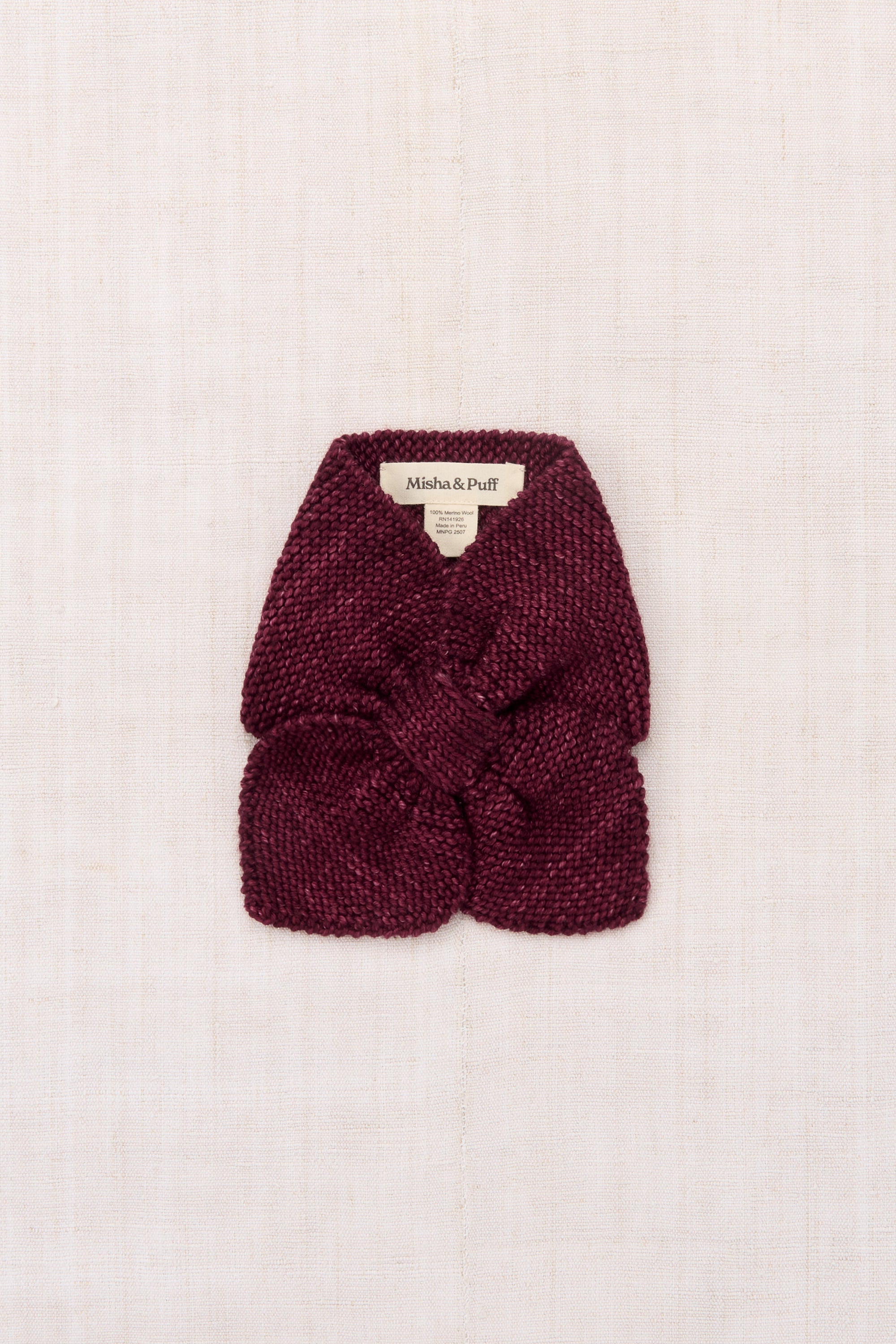 Sledding Scarf – Misha & Puff