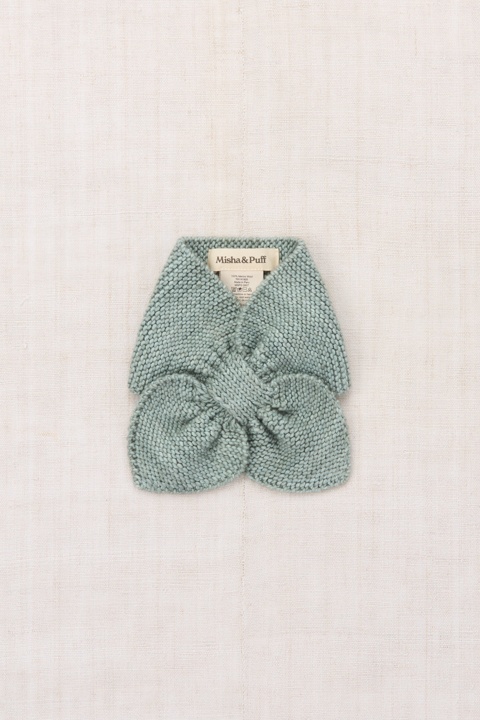 Sledding Scarf – Misha & Puff