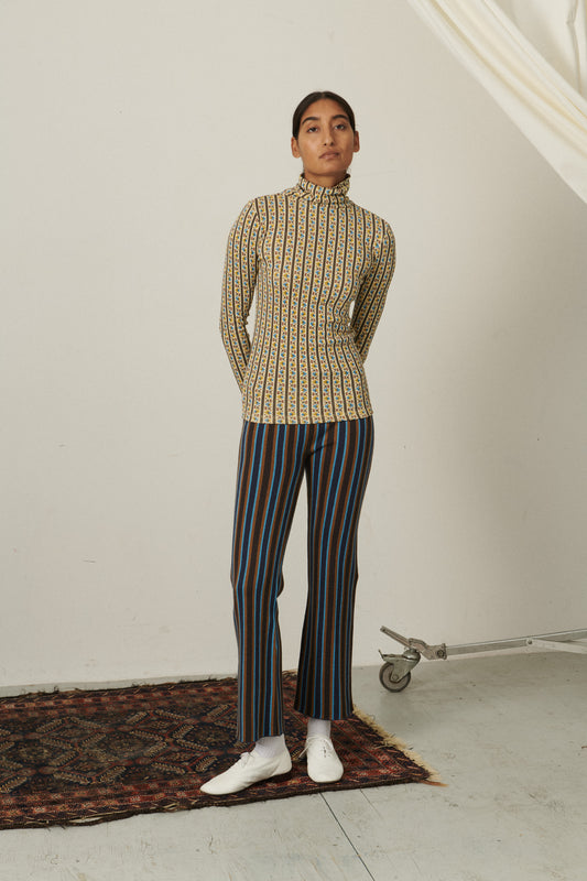 Turtleneck - Alabaster Gallup