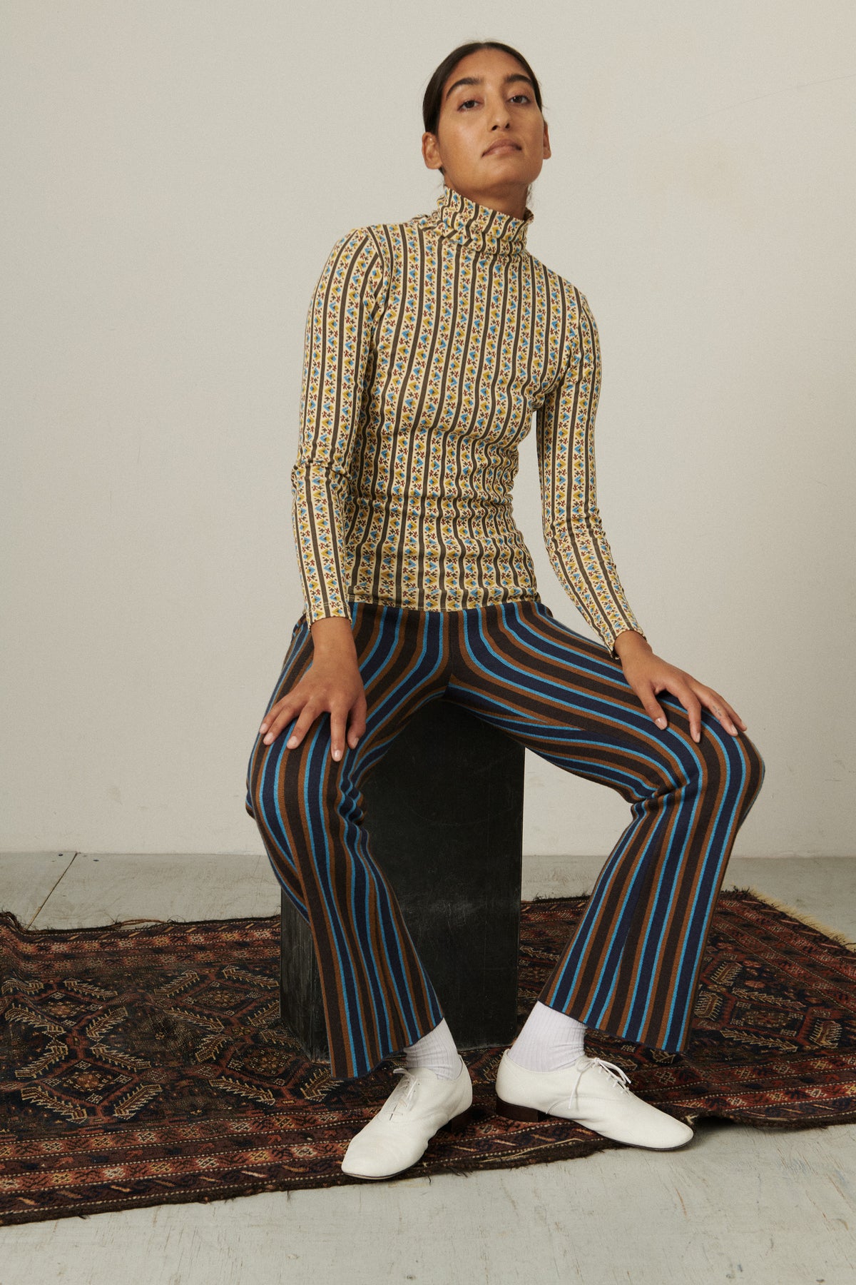 Turtleneck - Alabaster Gallup