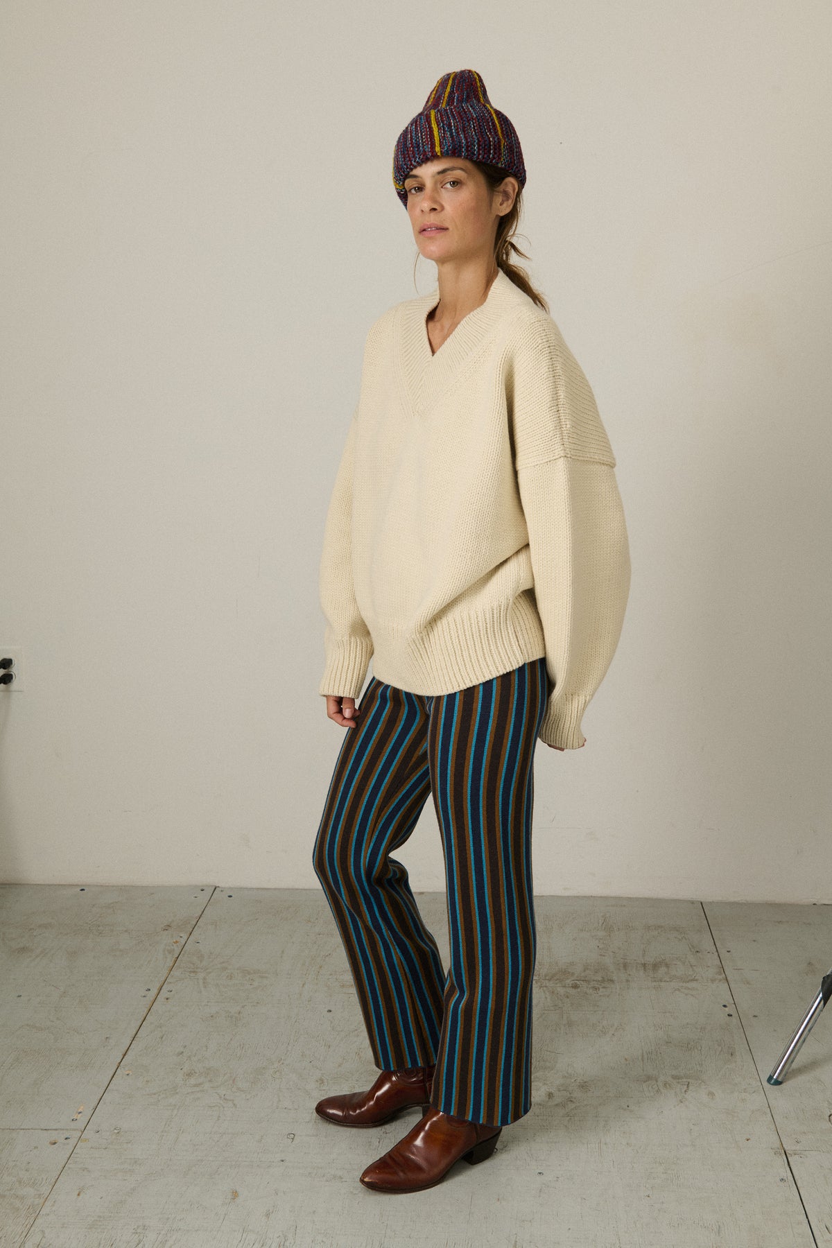 V-Neck Sweater - Mineral