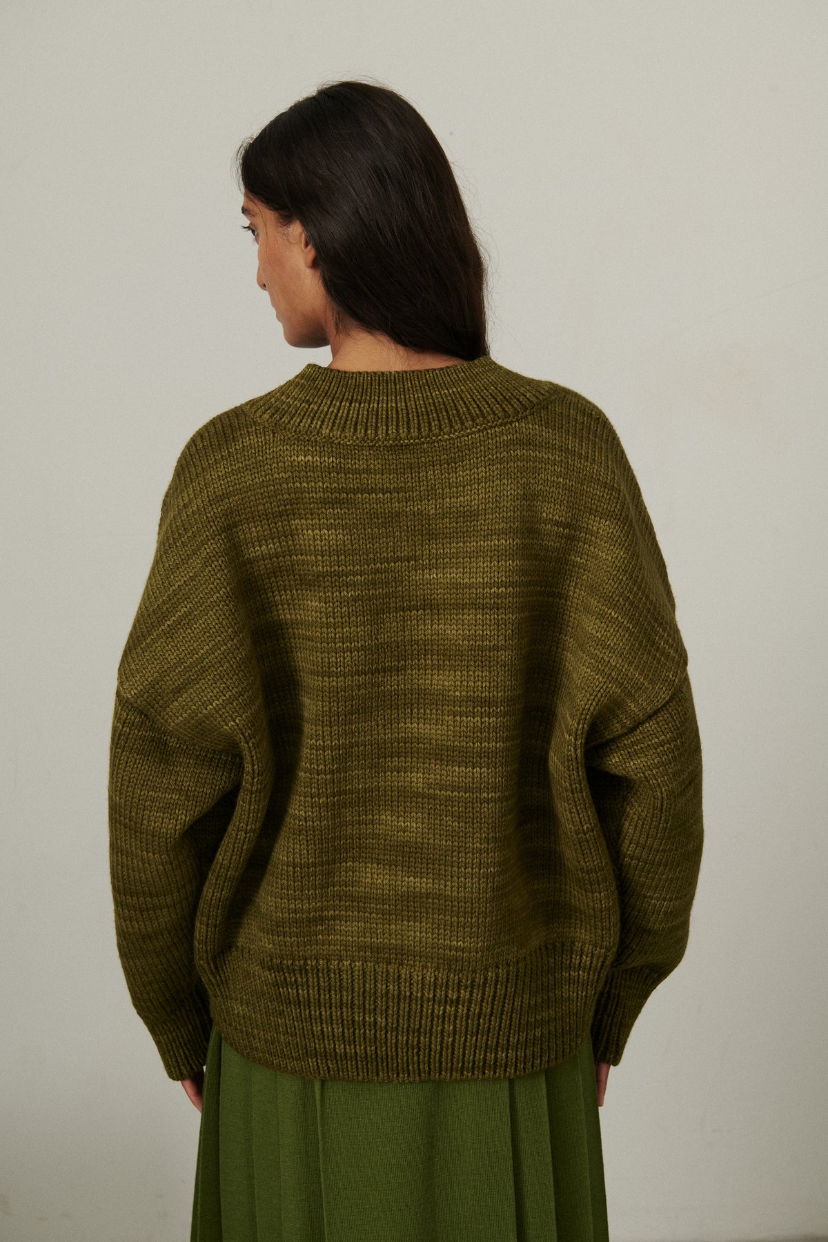 V-Neck Sweater - Nori