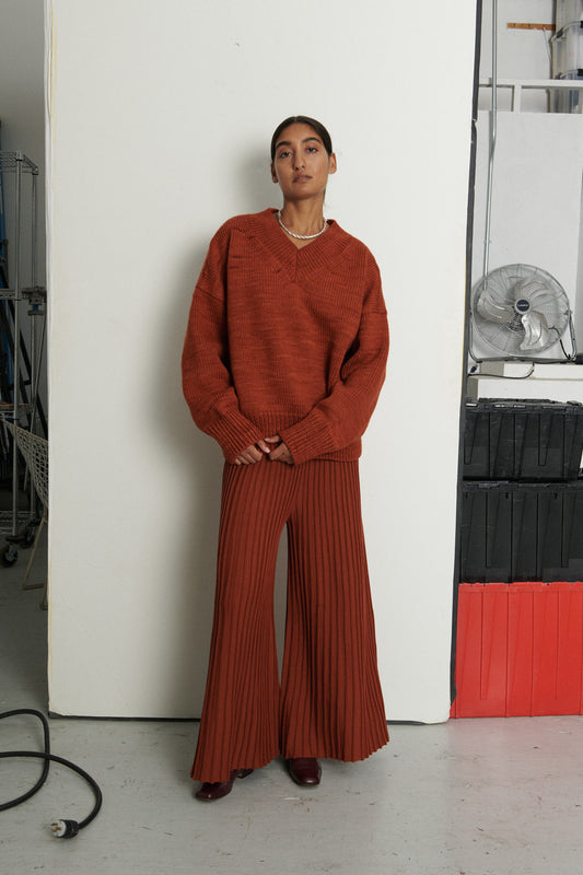 V-Neck Sweater - Sabi