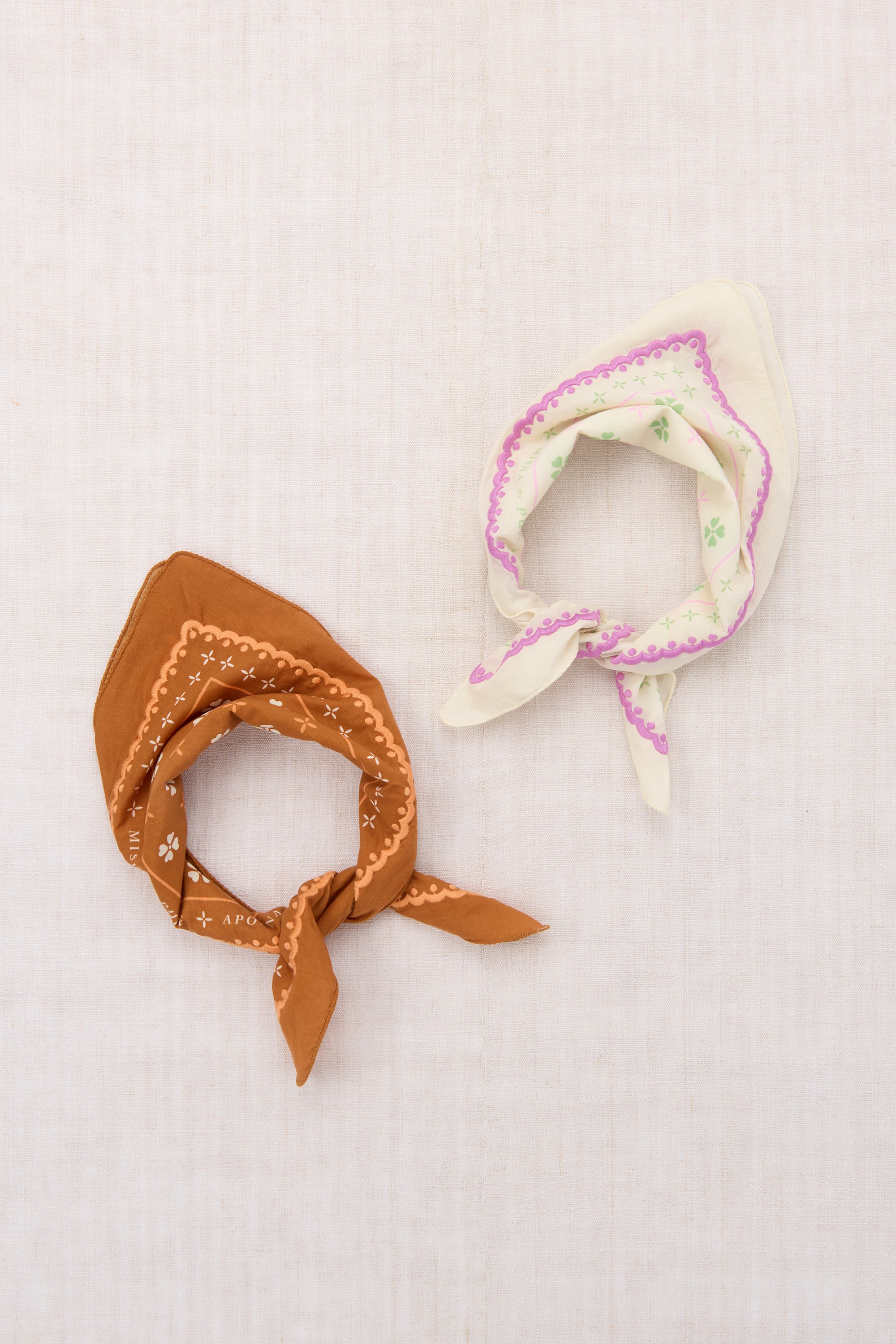 People Bandana – Misha & Puff
