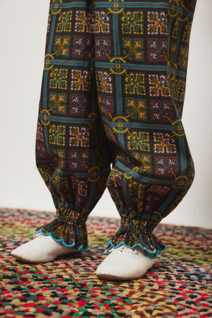 Zuzu Pant - Bark Canterbury