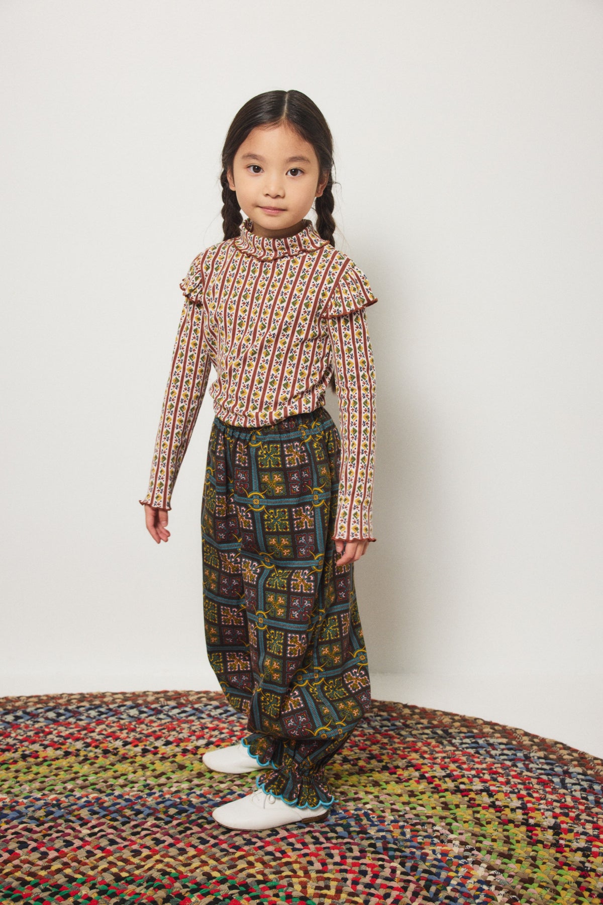 Zuzu Pant - Bark Canterbury